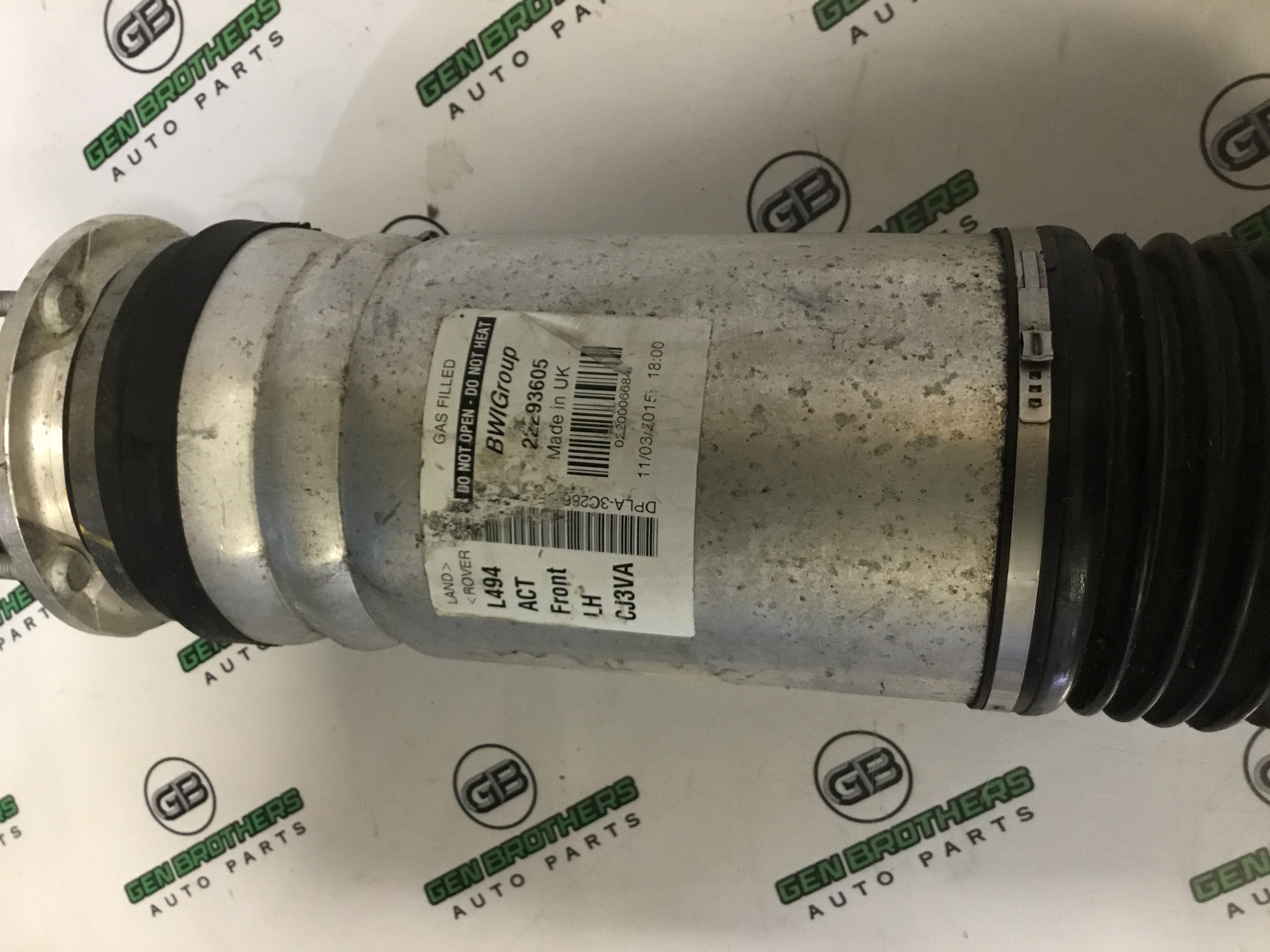 Амортизатор передній