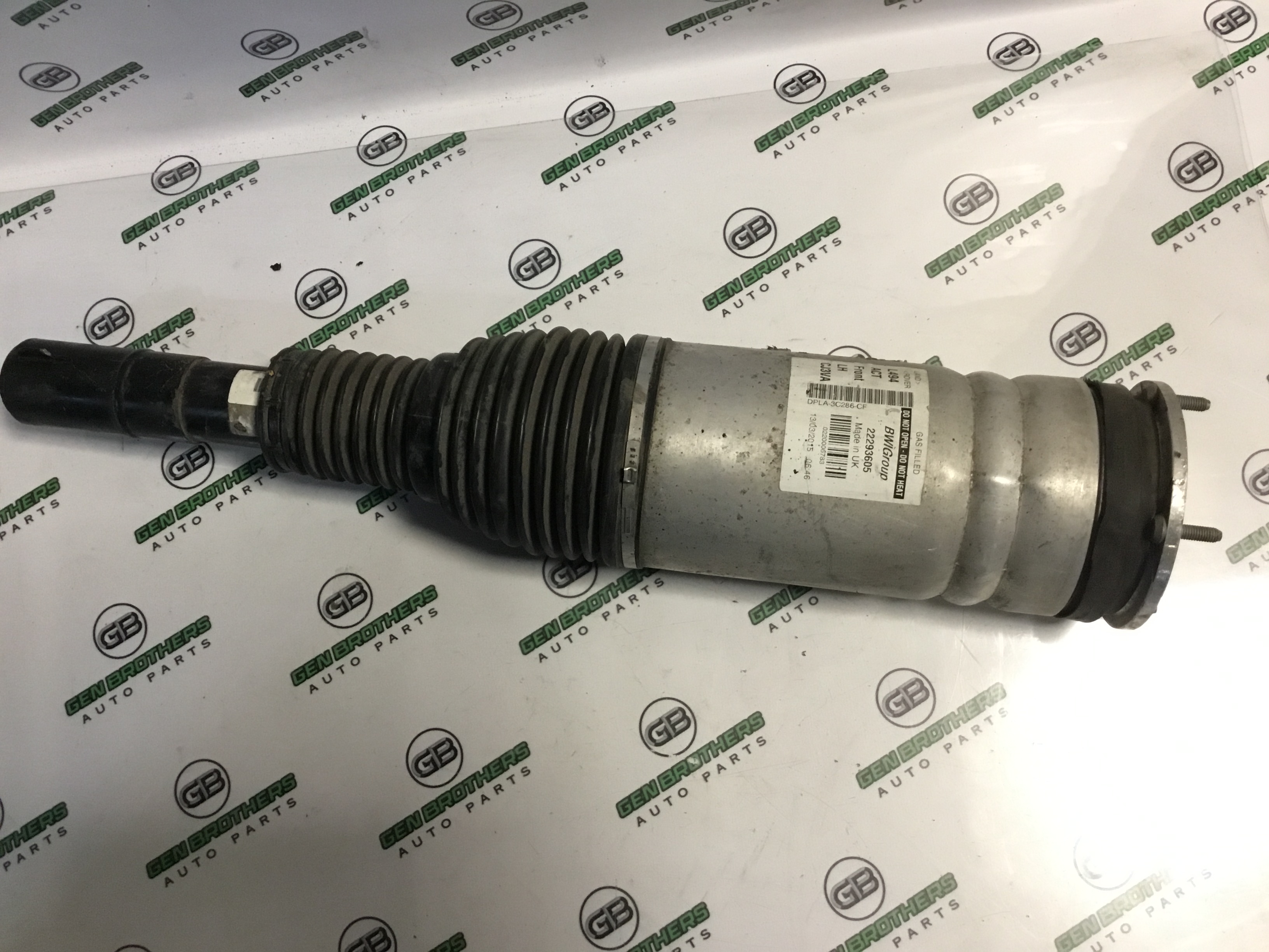 Амортизатор передній лівий