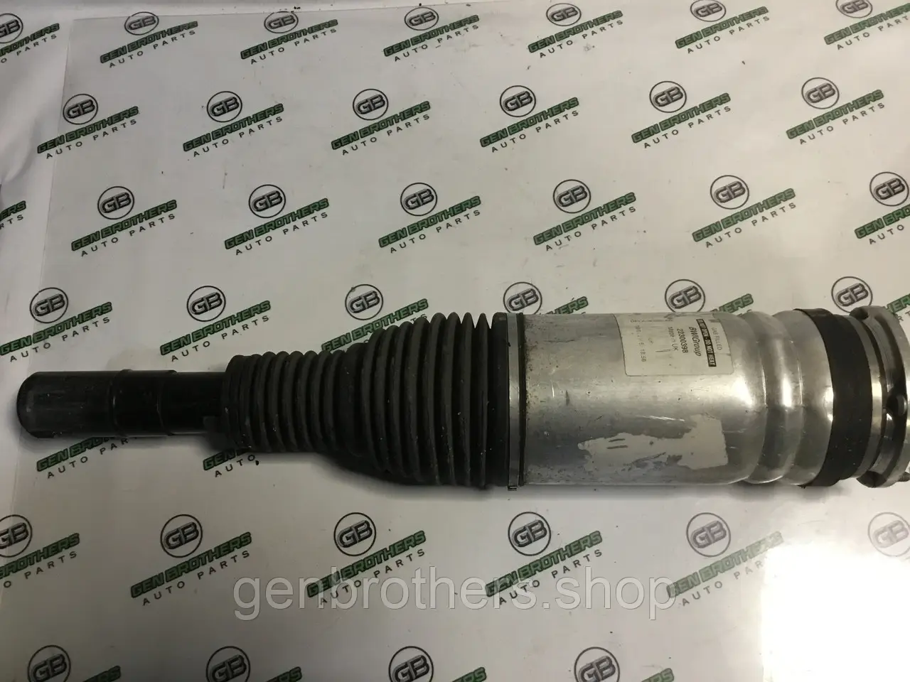 Амортизатор передній правий