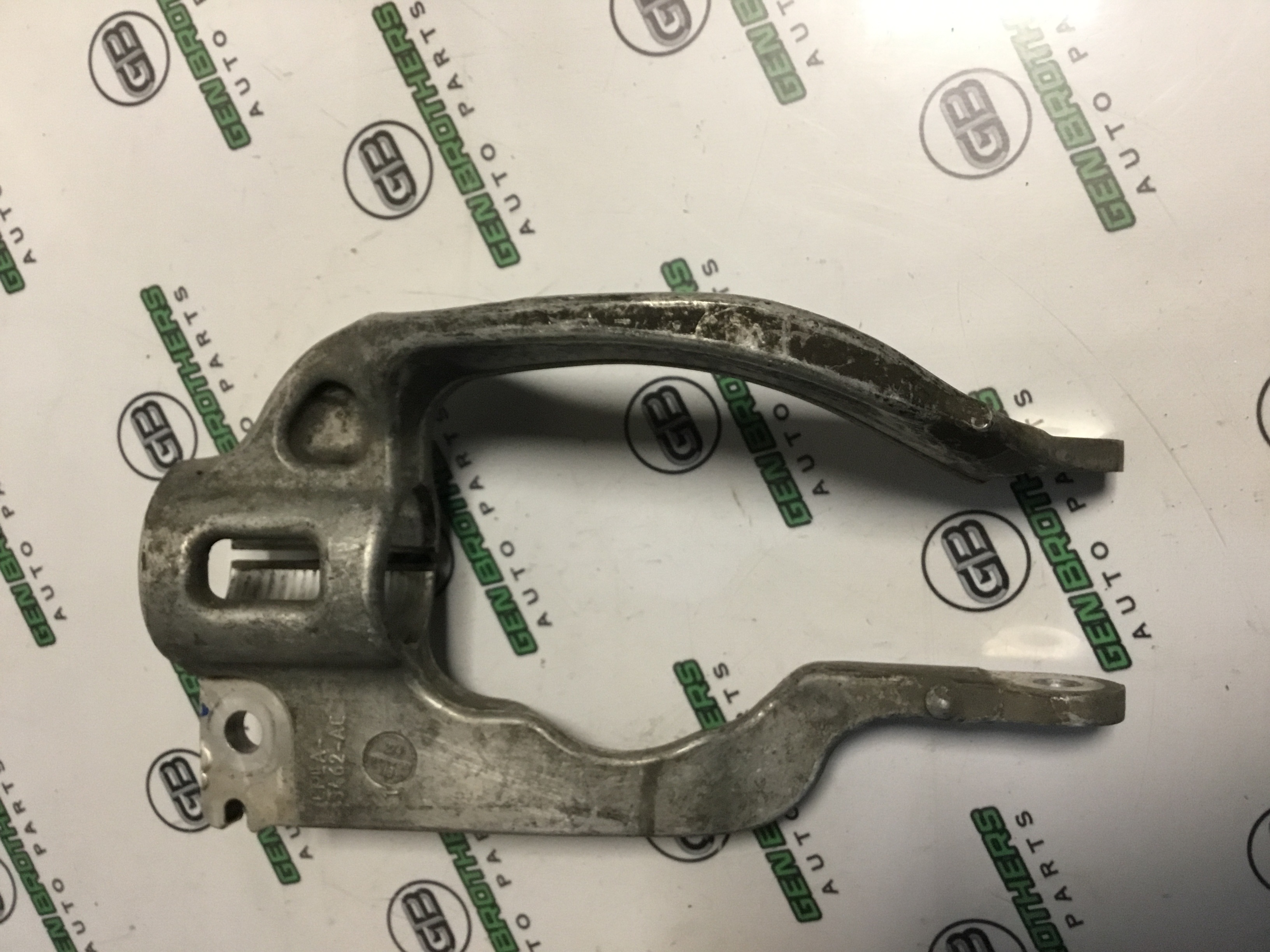 Вилка амортизатора