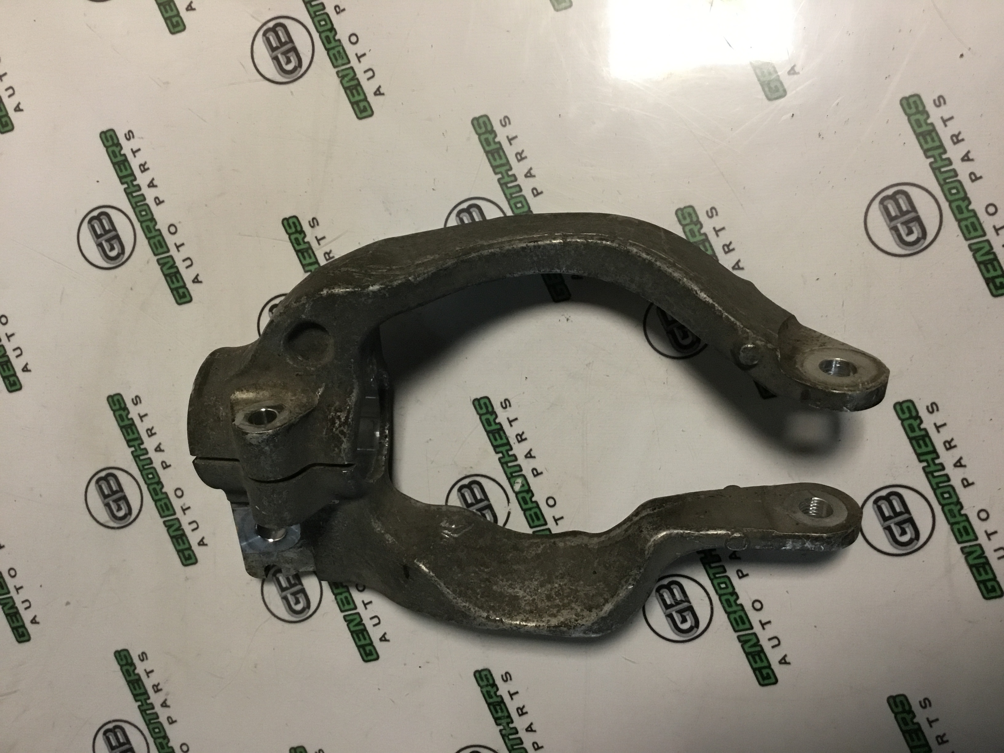 Вилка амортизатора