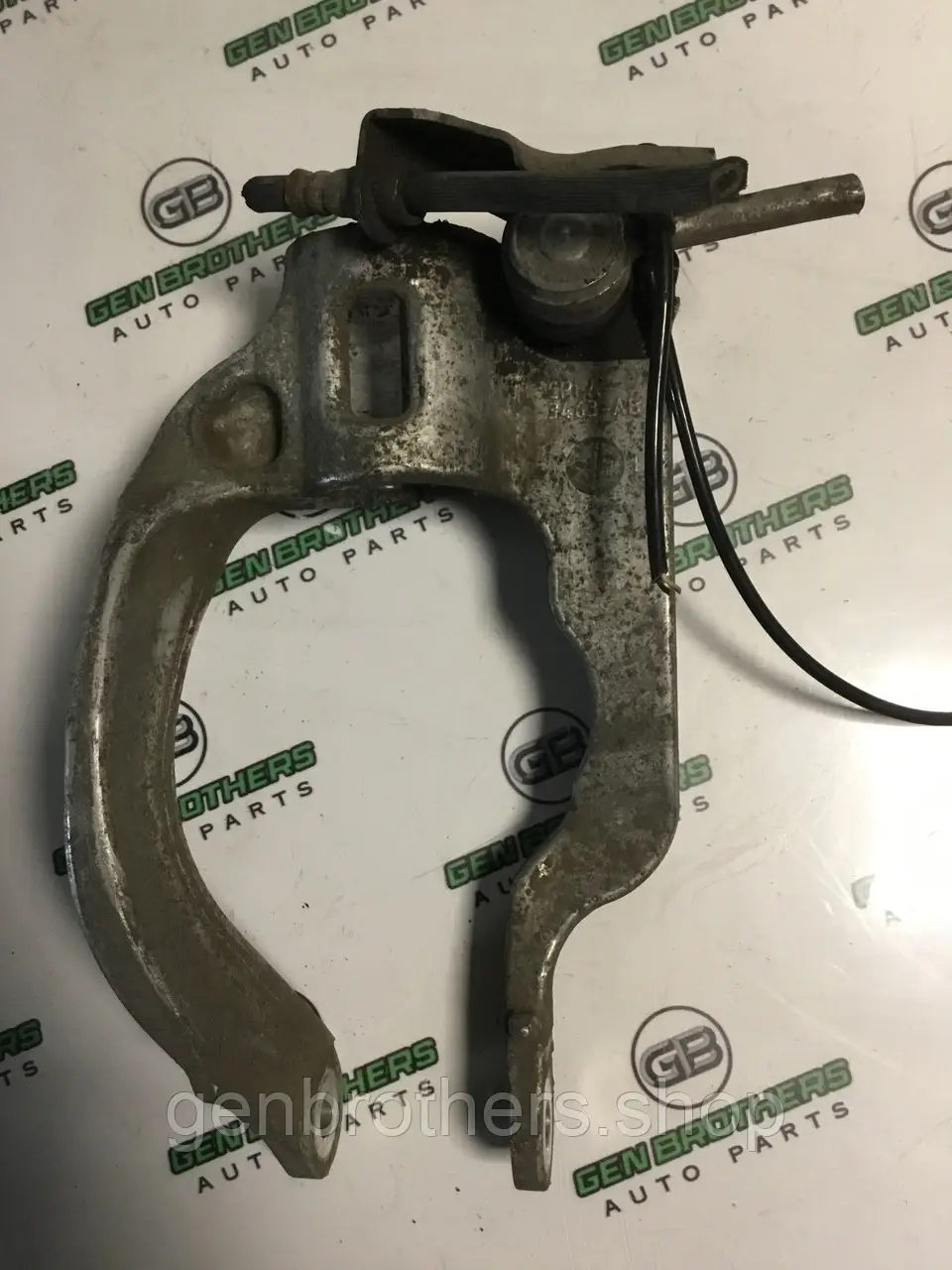 Вилка амортизатора