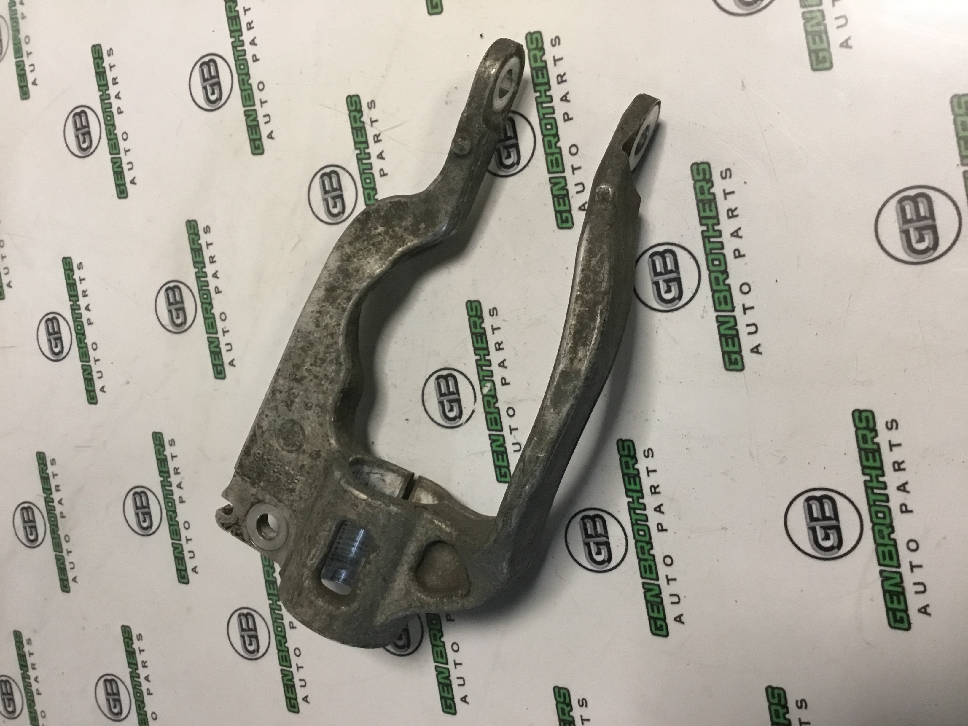 Вилка амортизатора