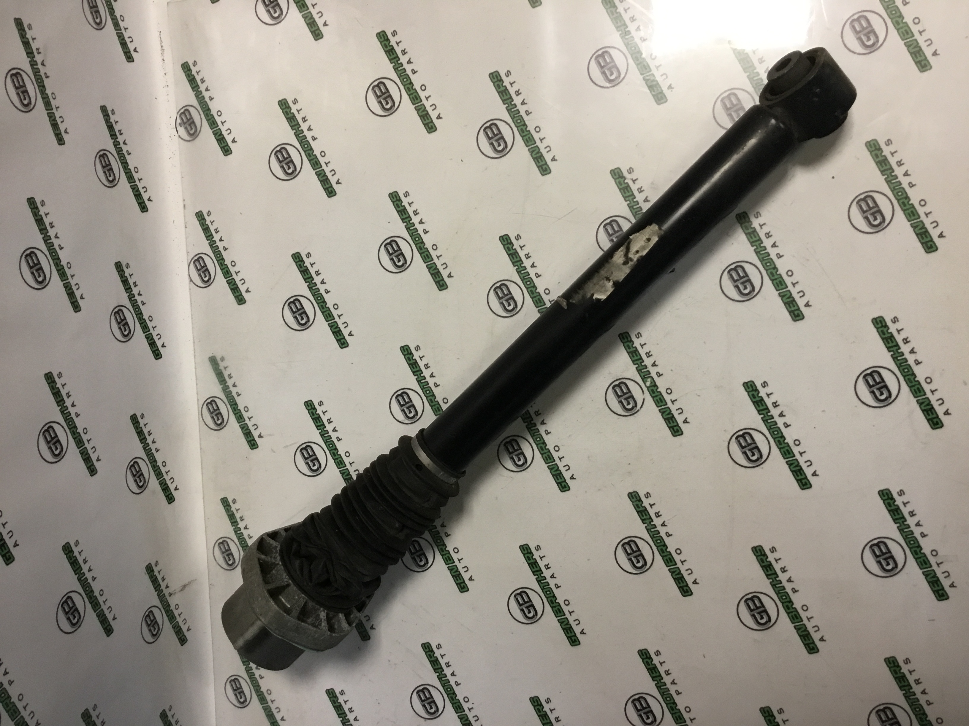 Амортизатор задній загальне