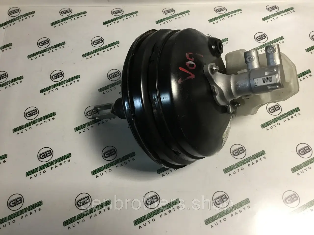 Вакуумний підсилювач гальм