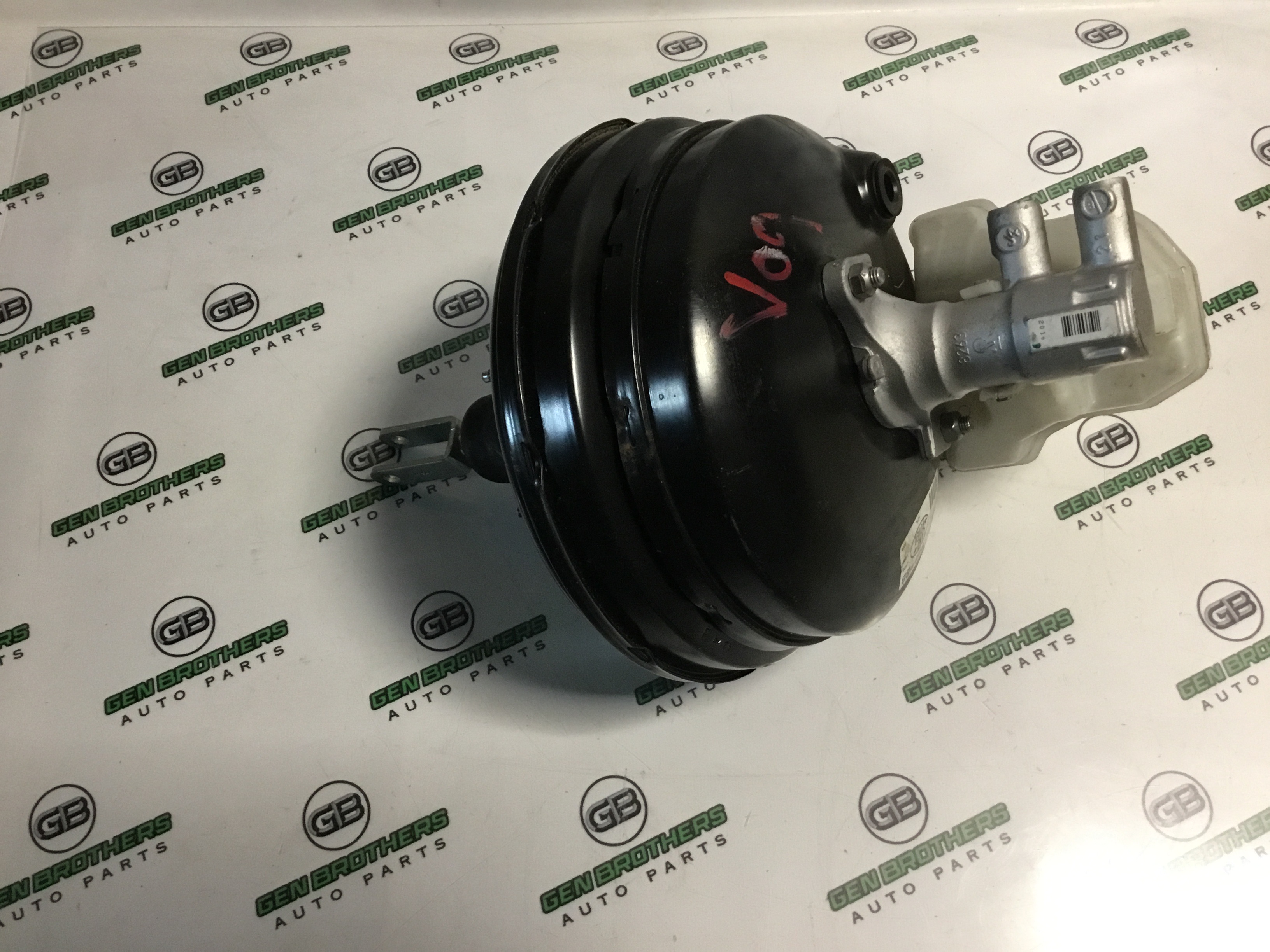 Вакуумний підсилювач гальм