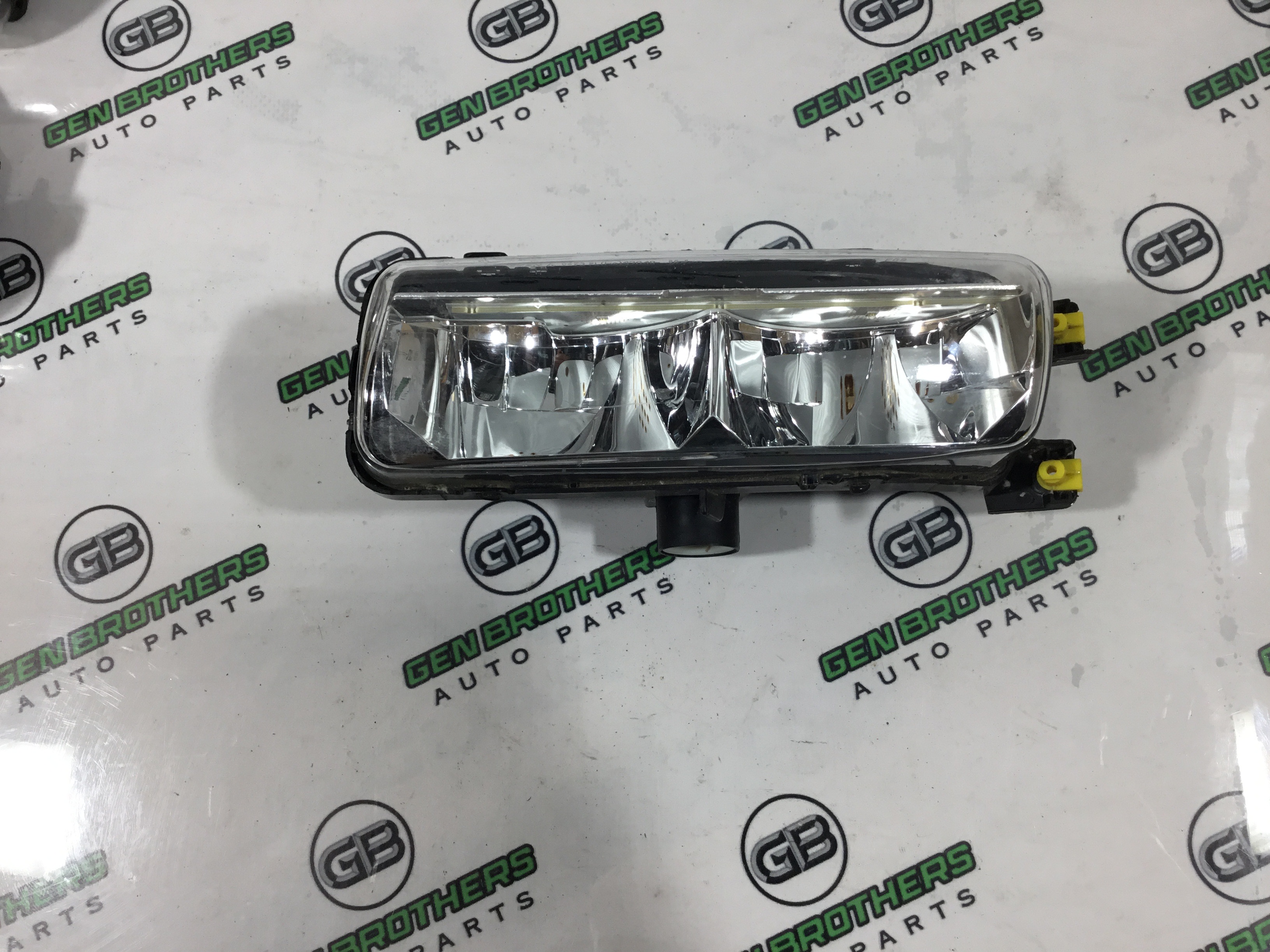 Фара протитуманна