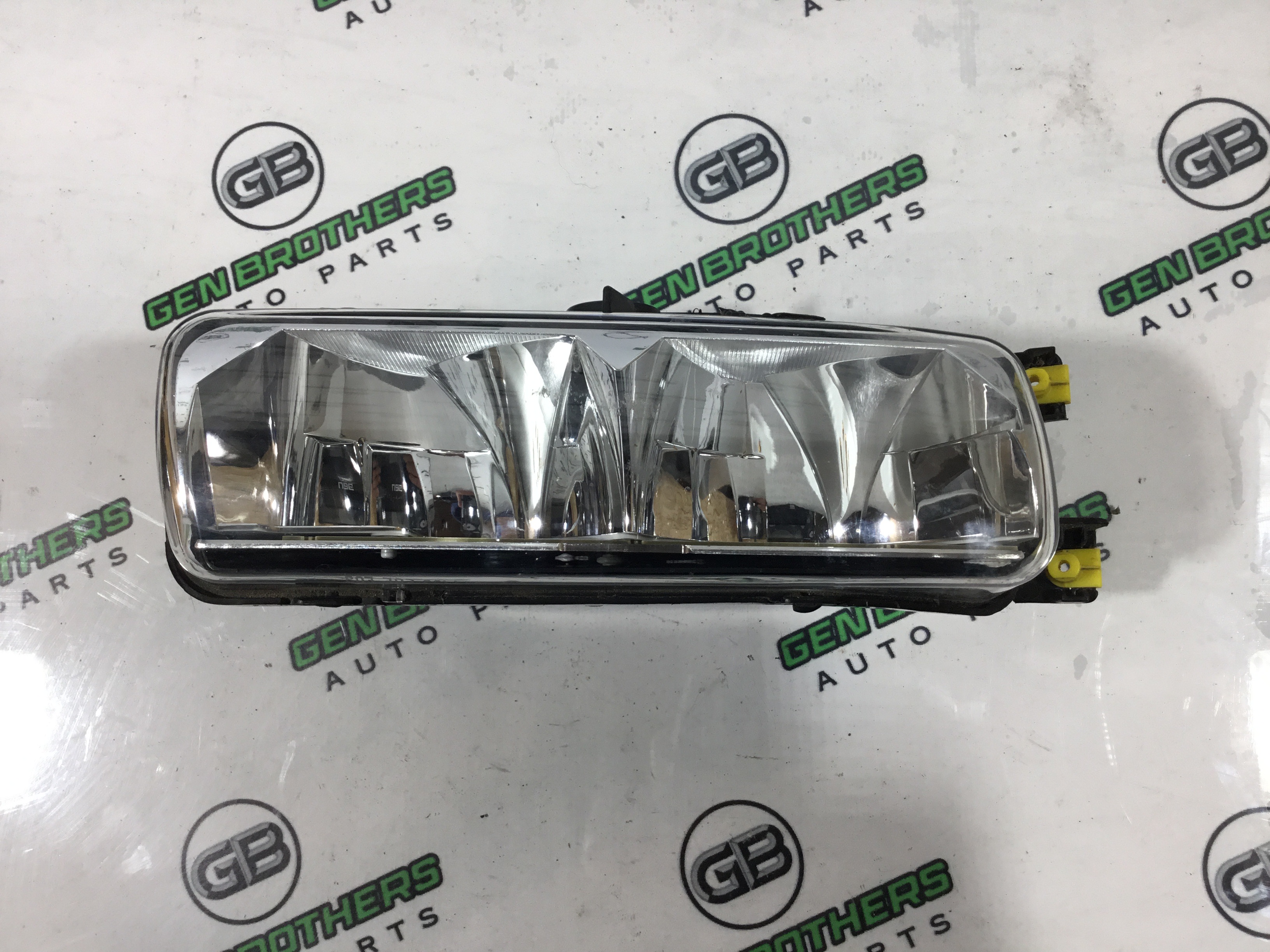 Фара протитуманна