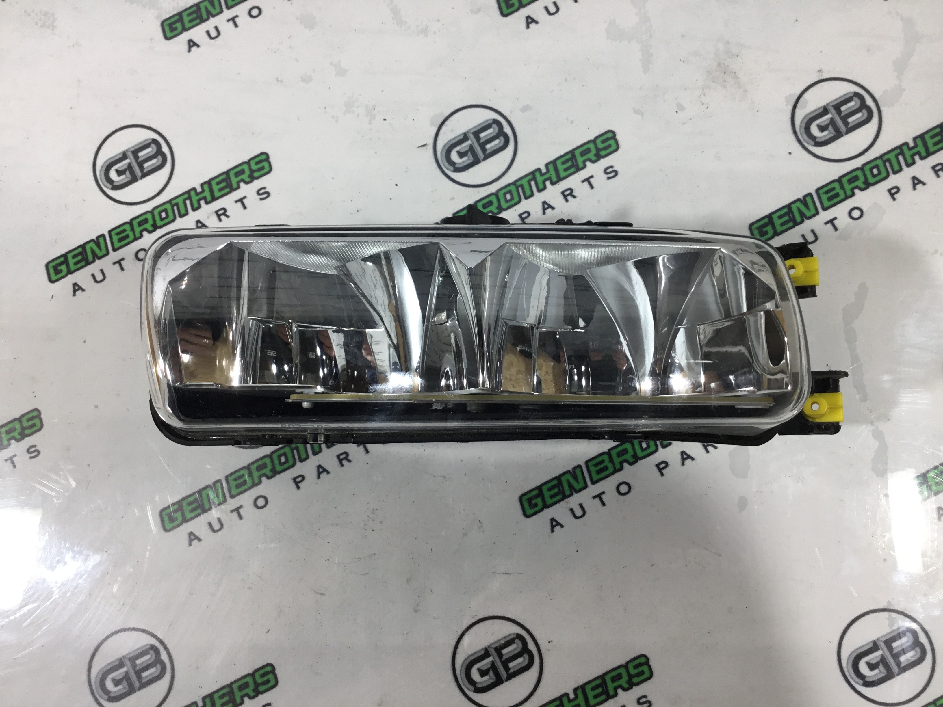 Фара протитуманна