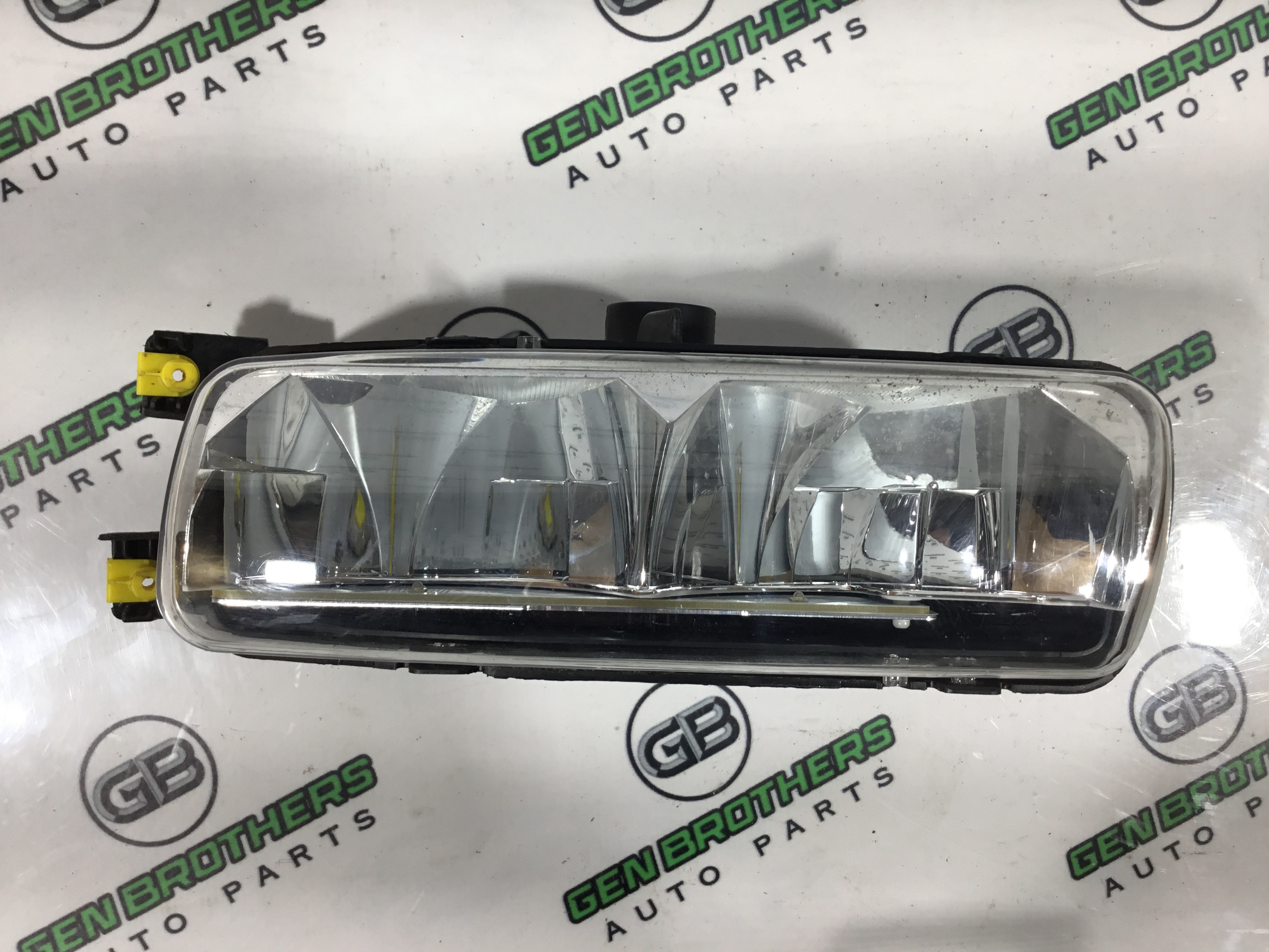 Фара протитуманна