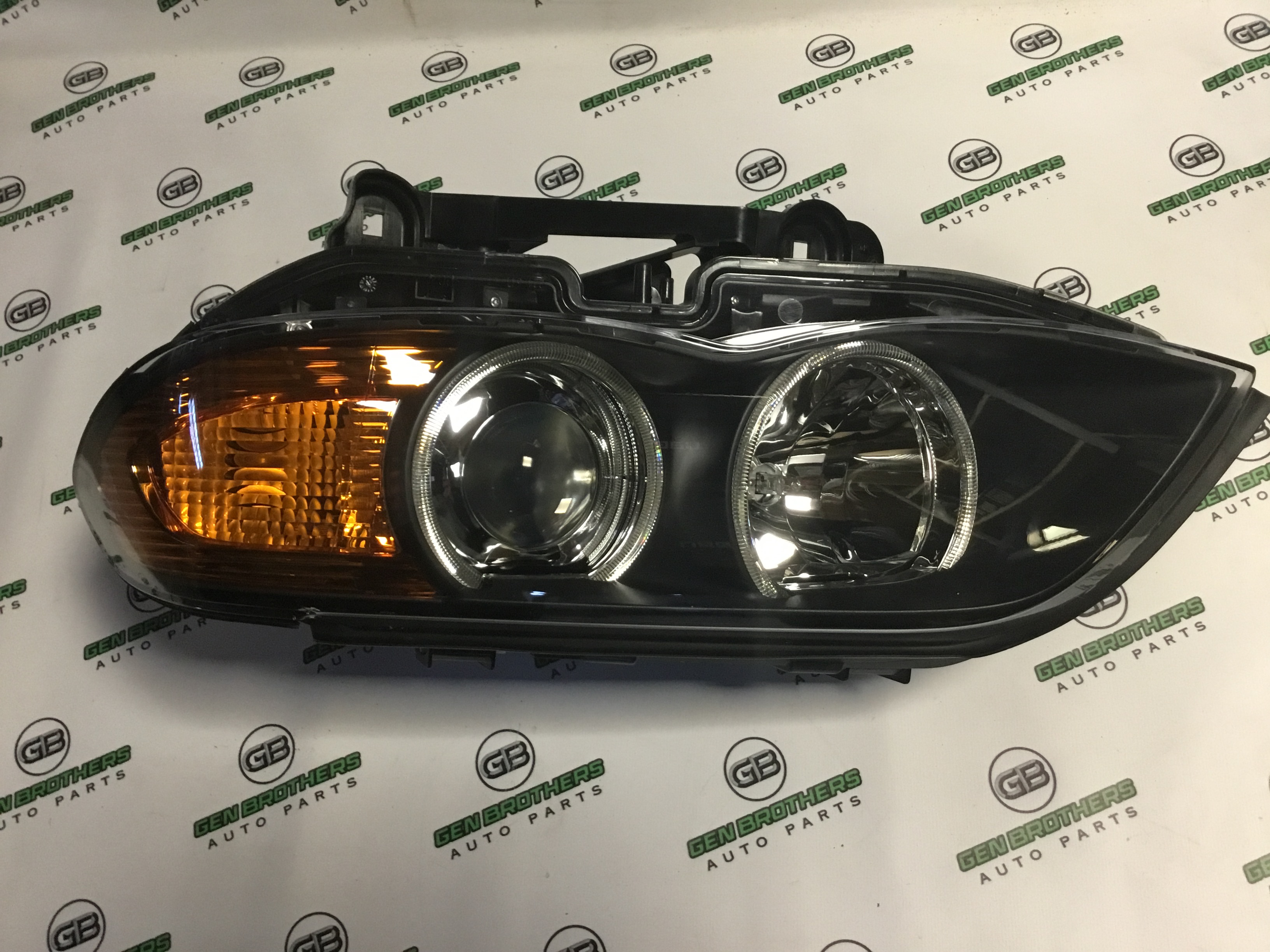 Фара ліва BMW X5 E53 2005