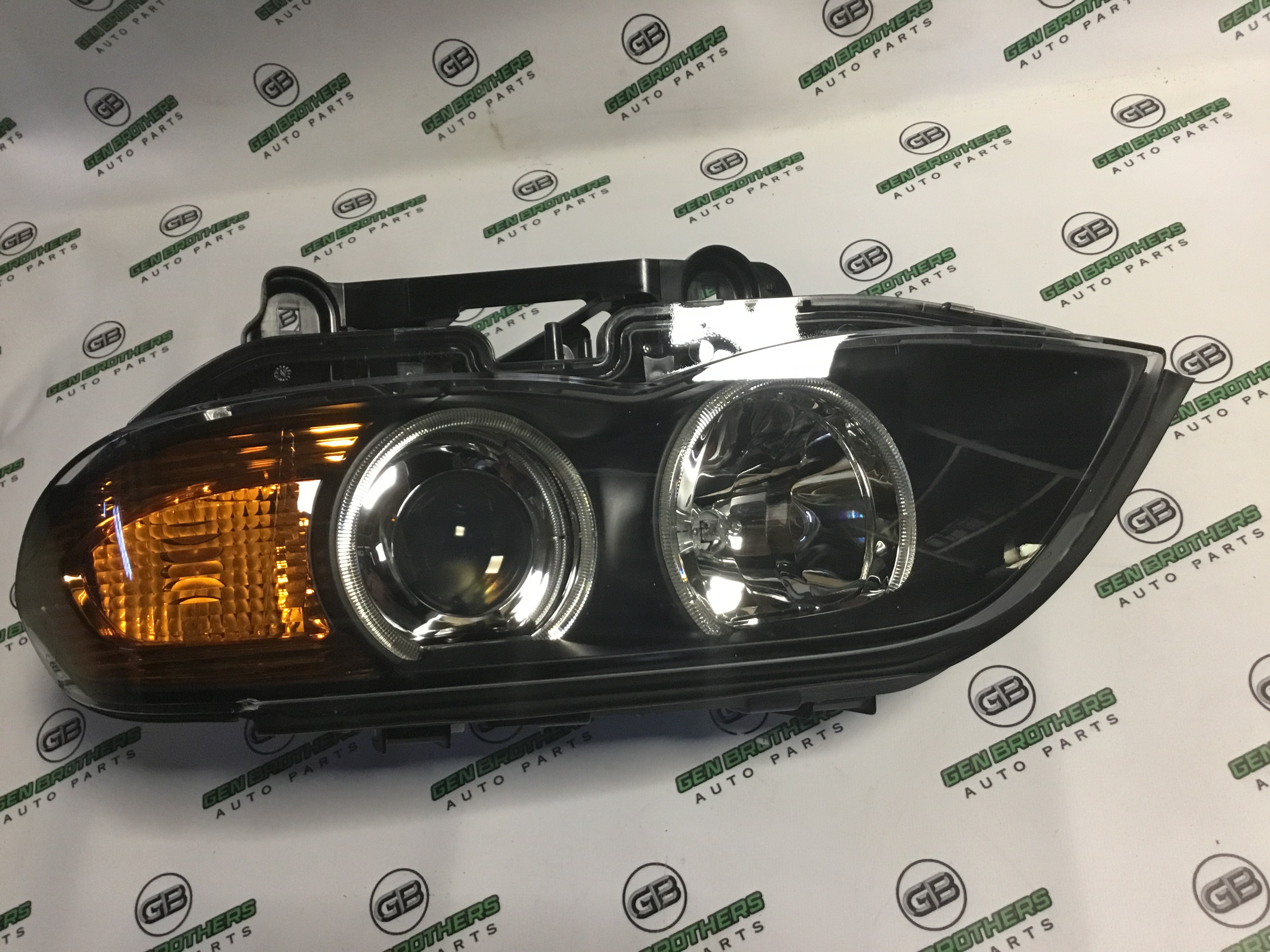 Фара ліва BMW X5 E53 2005