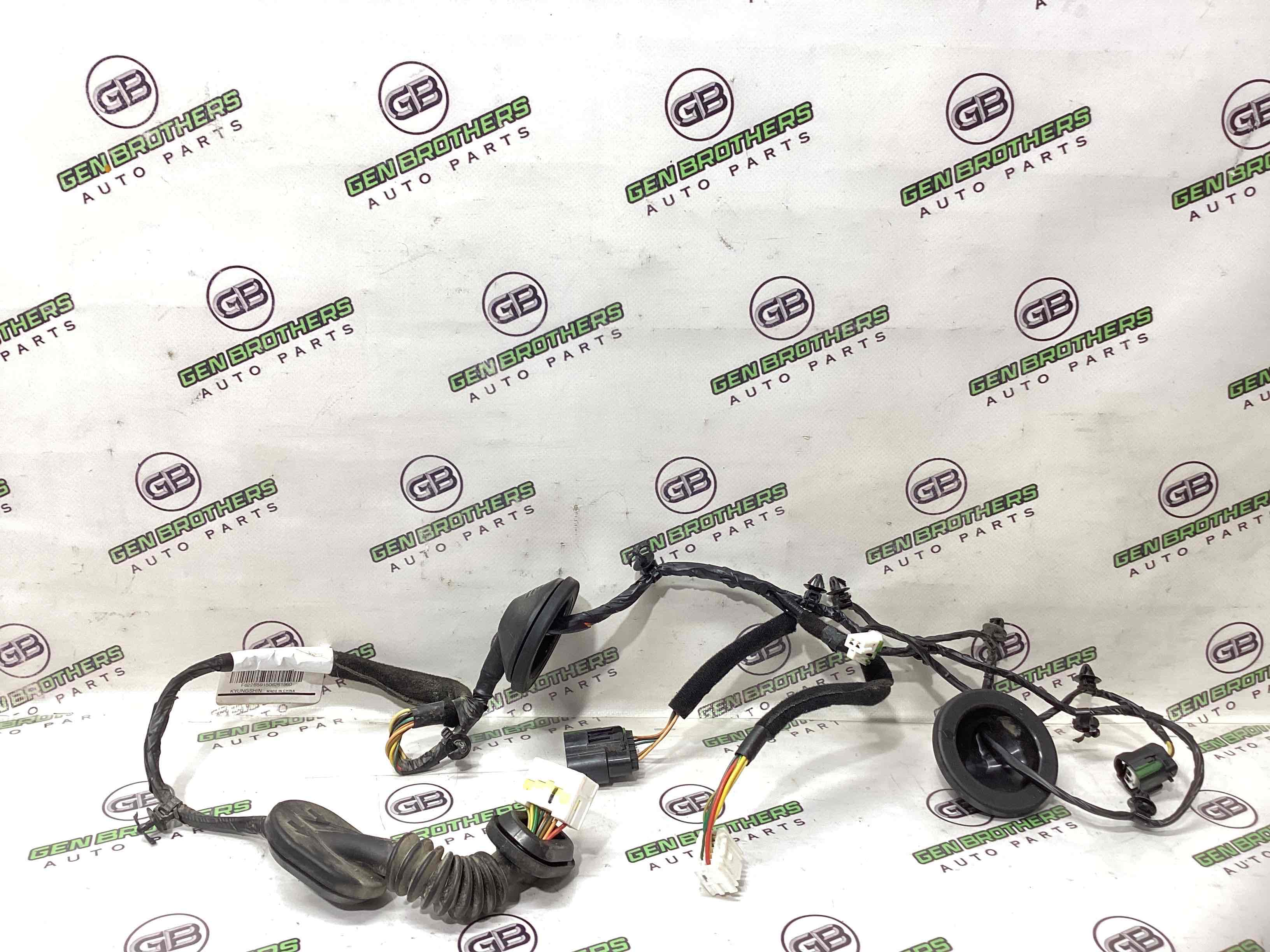 Електропроводка дверей, кришки багажника коса