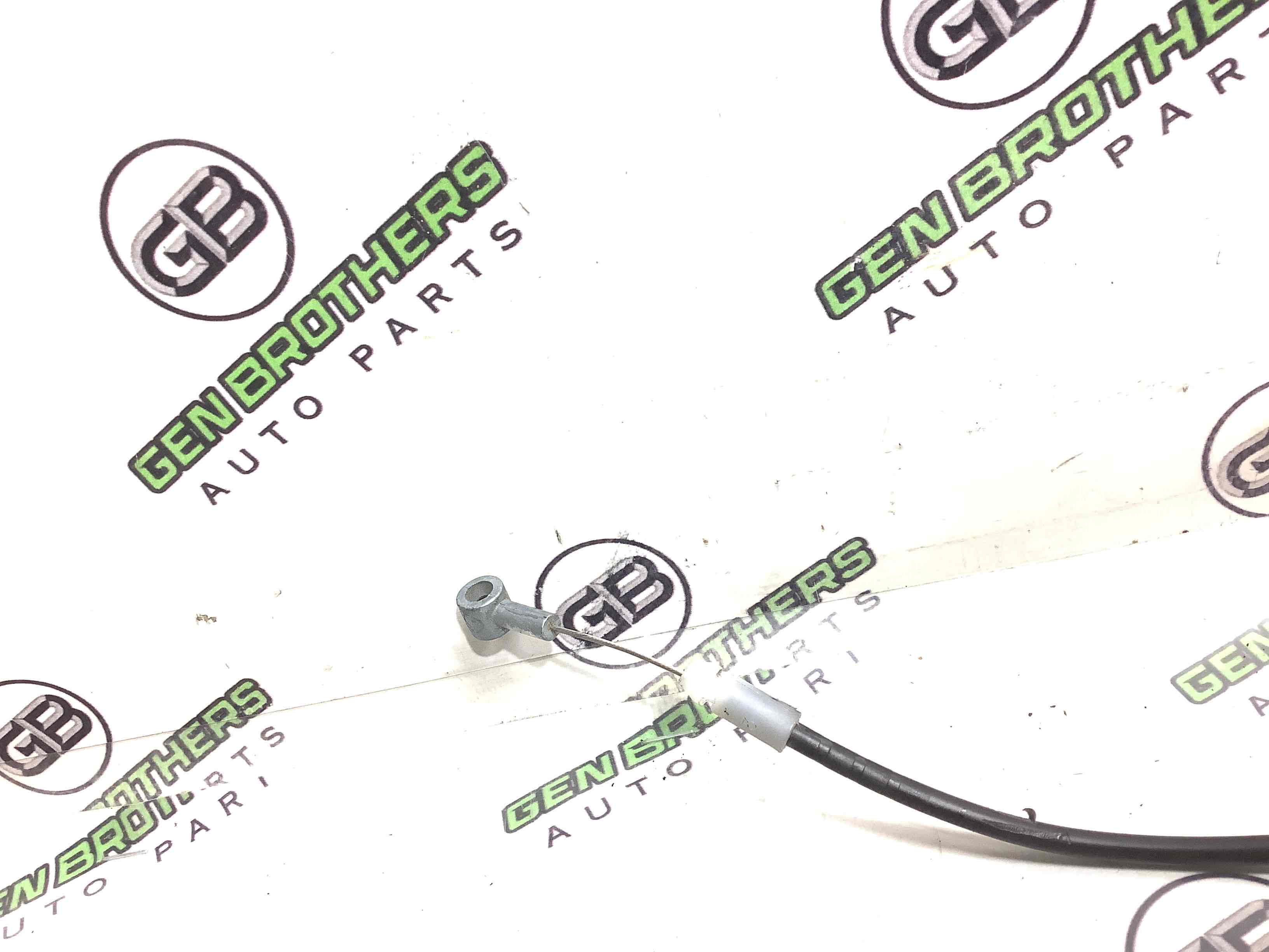 Замок капота, трос капота