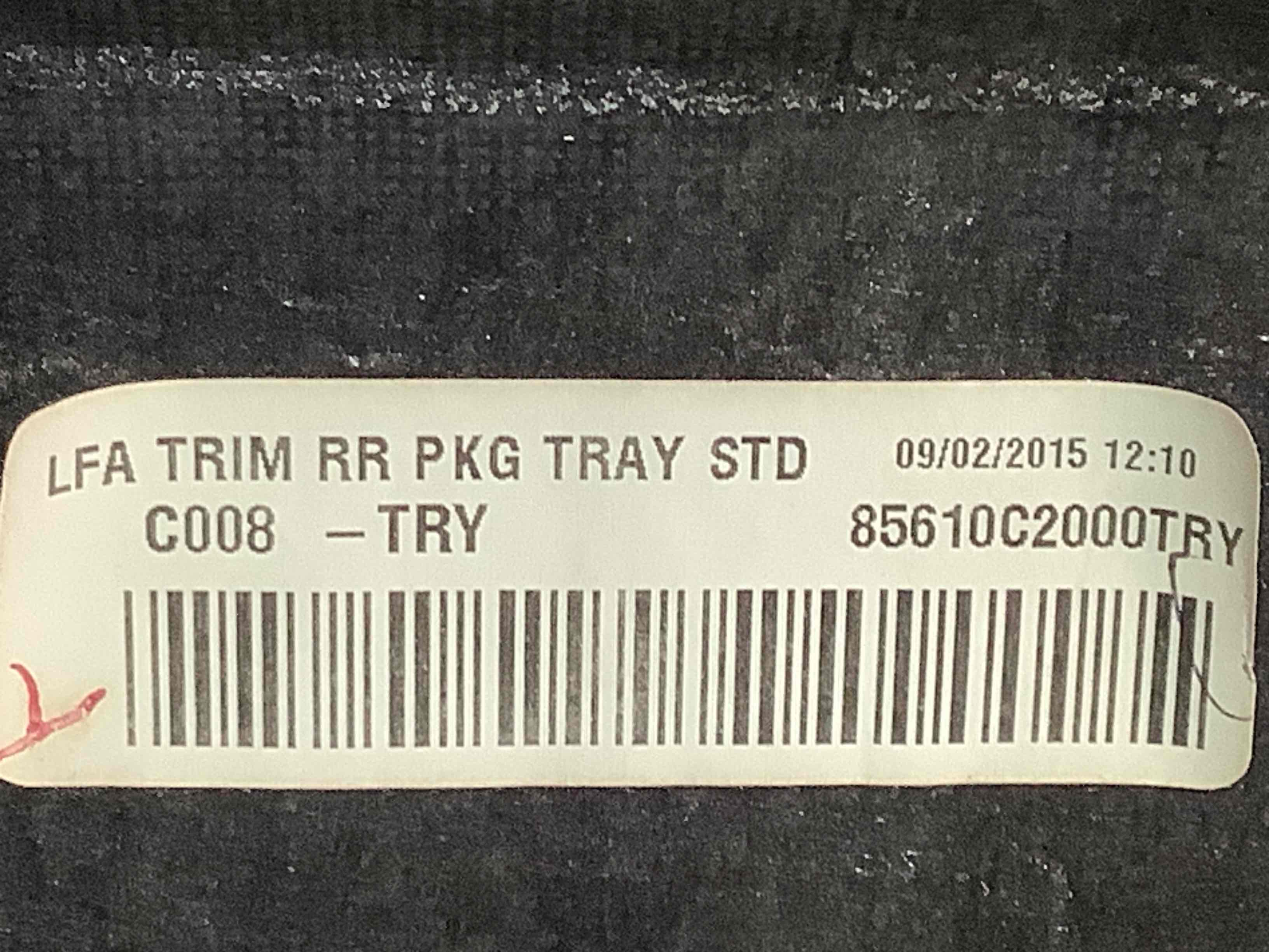 Підлогове покриття багажника, полиця багажника