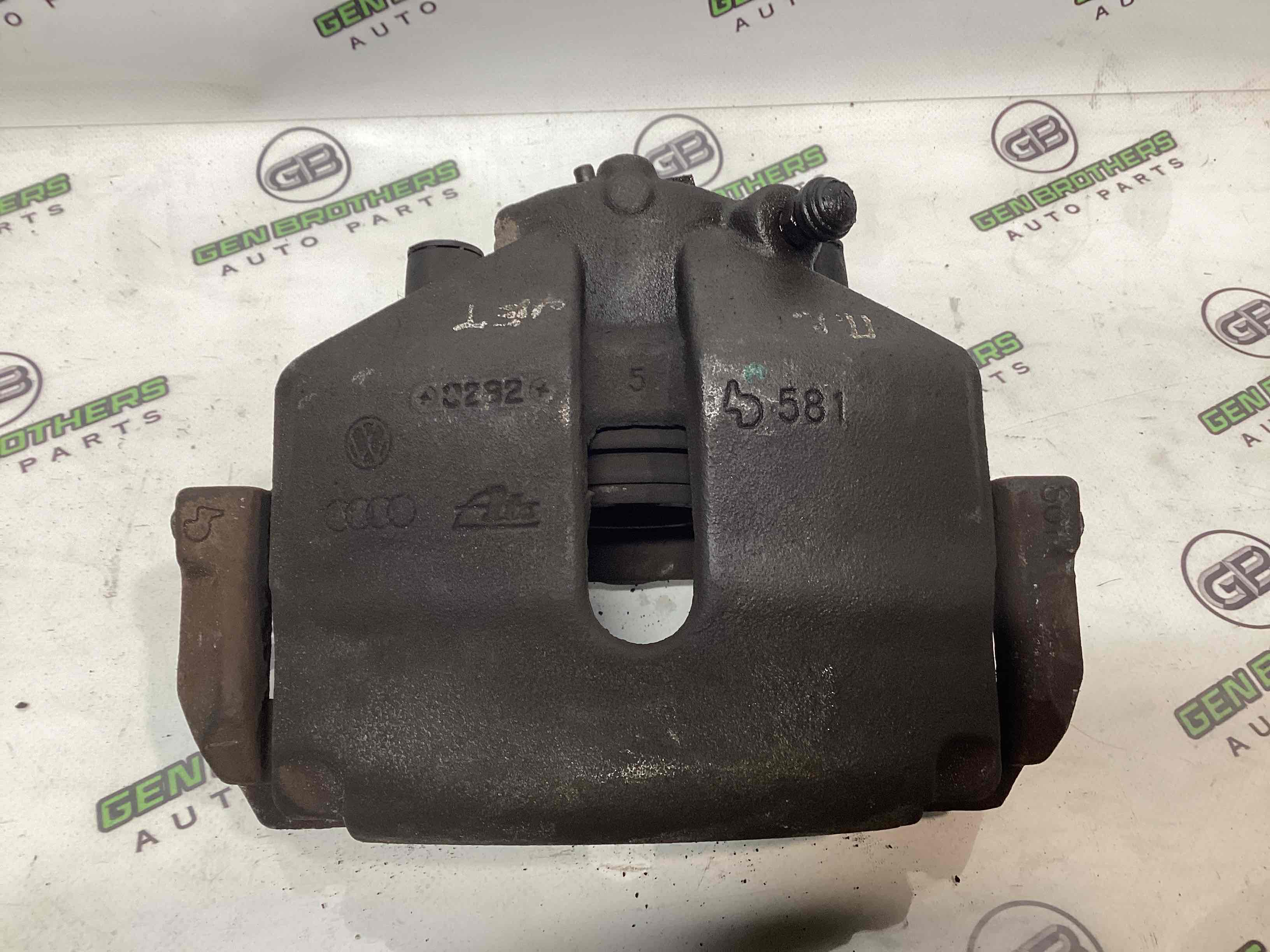 Супорт передній лівий