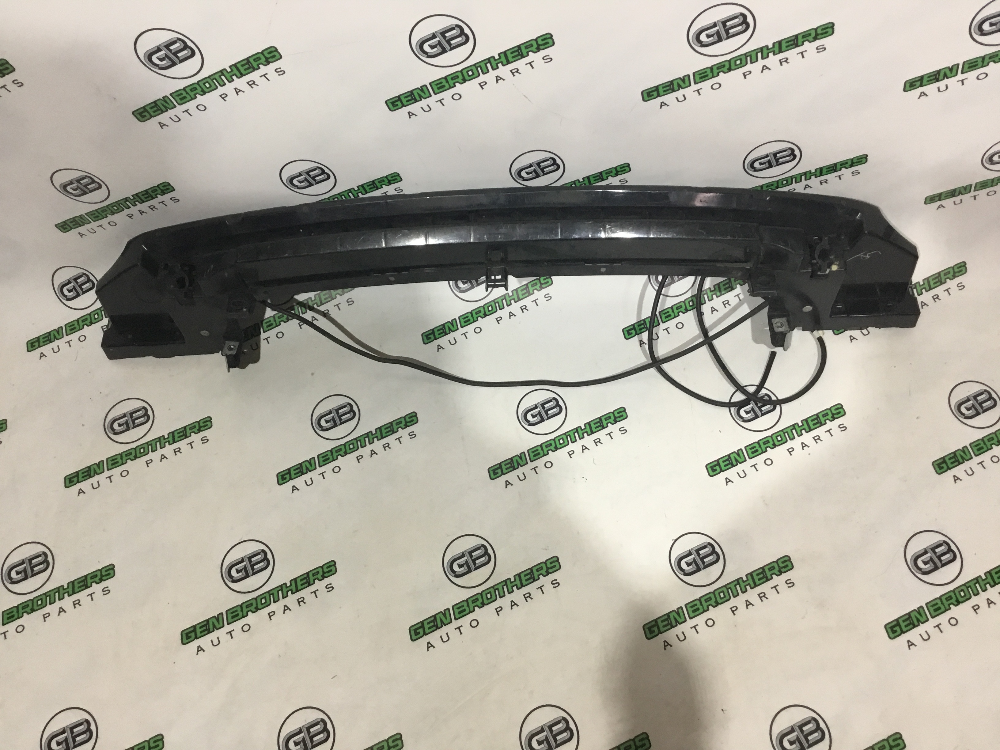 Абсорбер бампера Land Rover Range Rover Evoque L538 2013