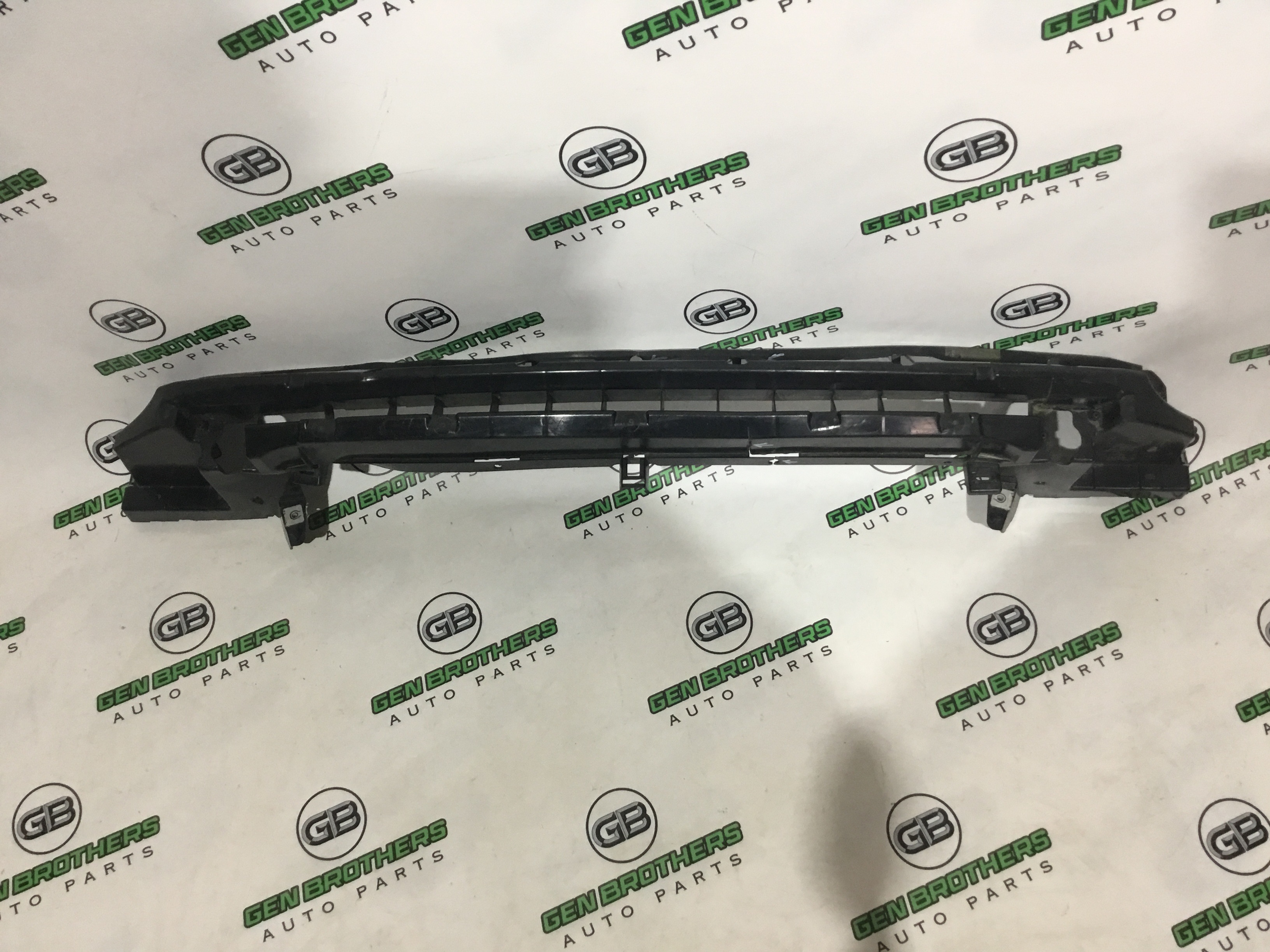 Абсорбер бампера Land Rover Range Rover Evoque L538 2013