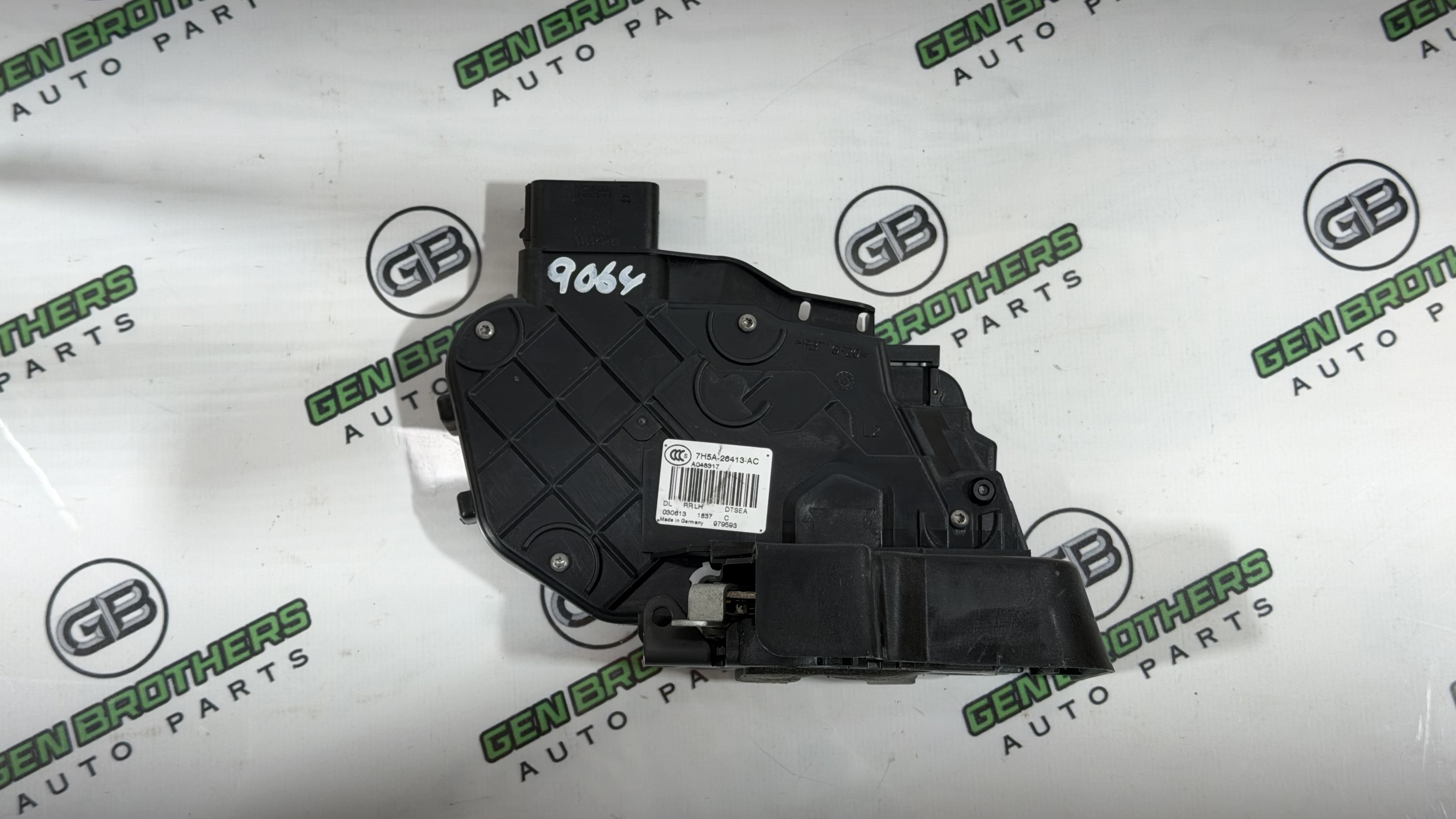 Замок дверей задньої лівої Land Rover Range Rover Evoque L538 2013