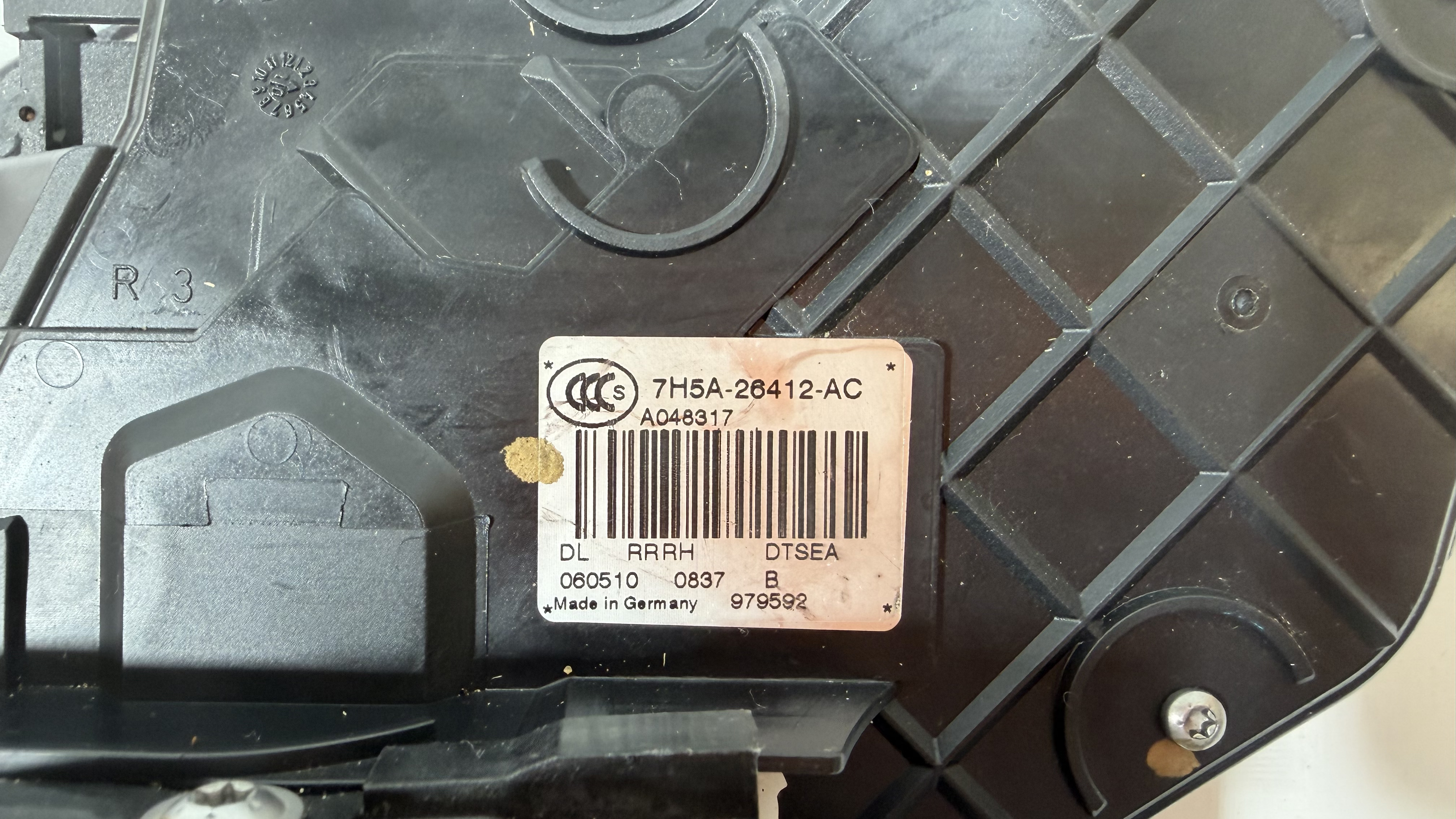 Замок дверей задньої правої Land Rover Range Rover Evoque L538 2013