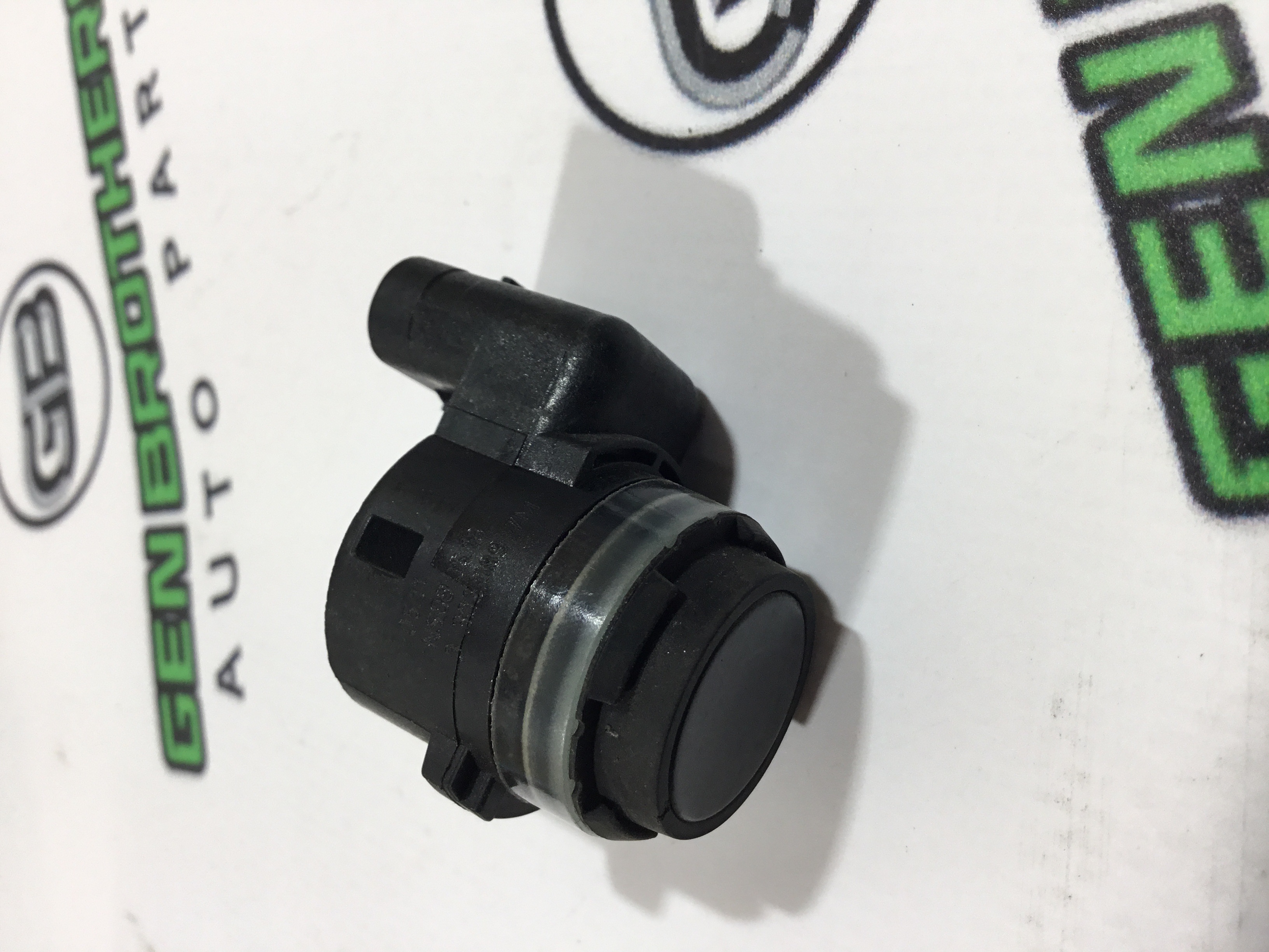 Парктронік, кріплення, корпус