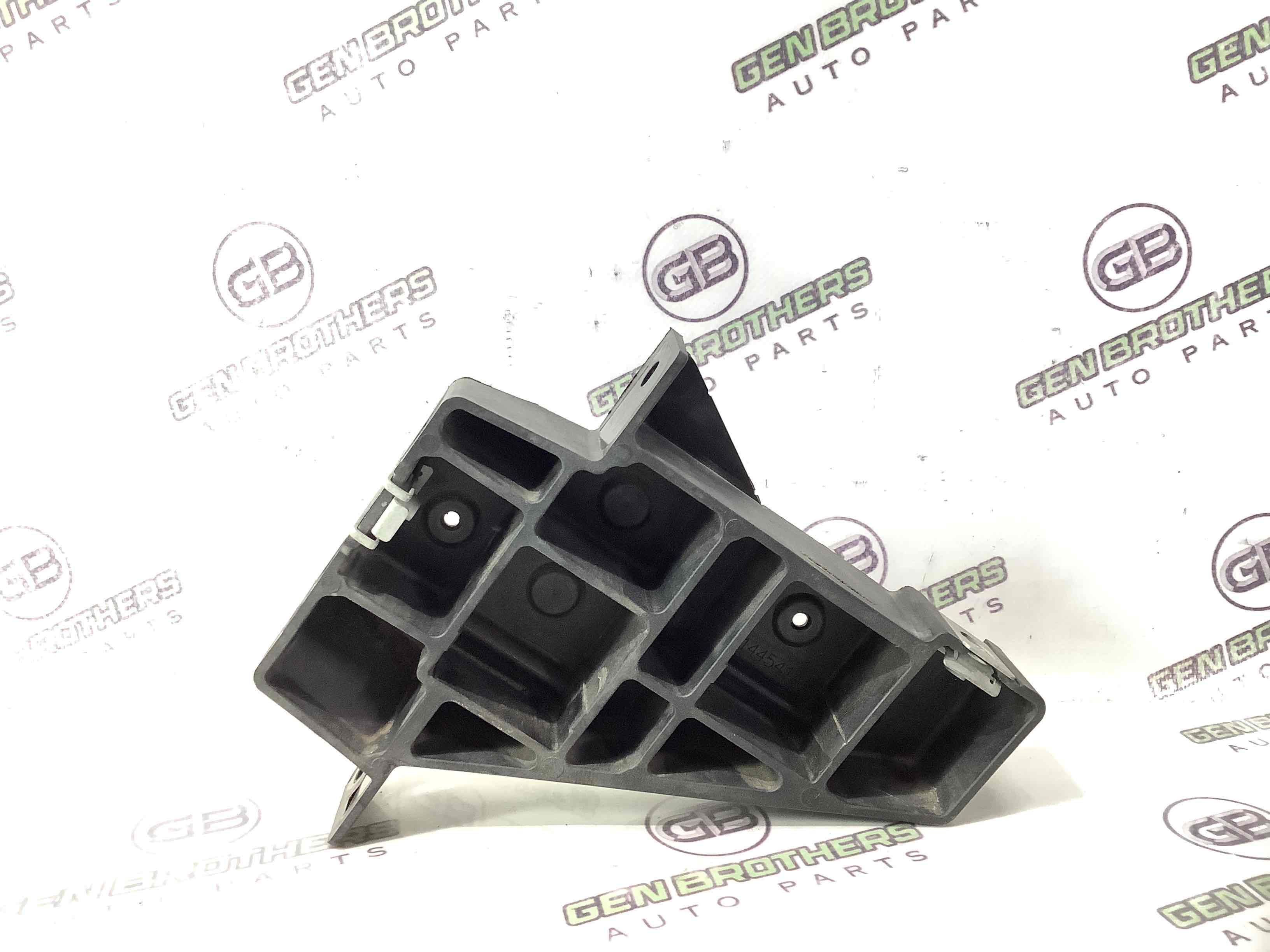 Опора радіатора, кріплення, кронштейн, ущільнювач радіатора