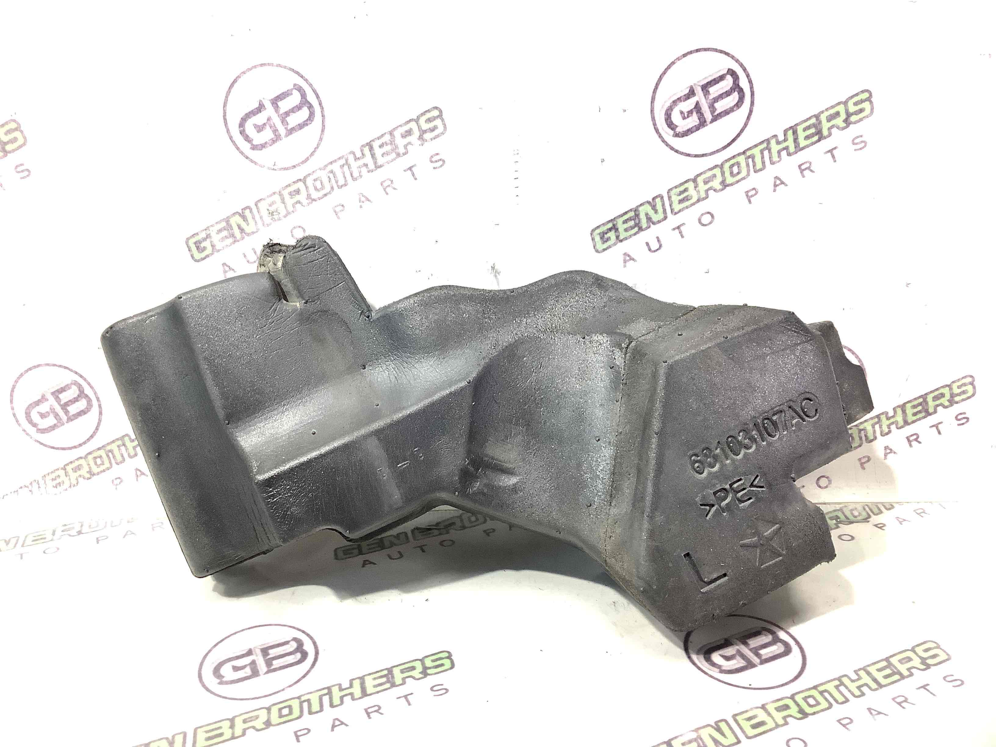 Ізолятор крила, ущільнювач та повітропровід крила