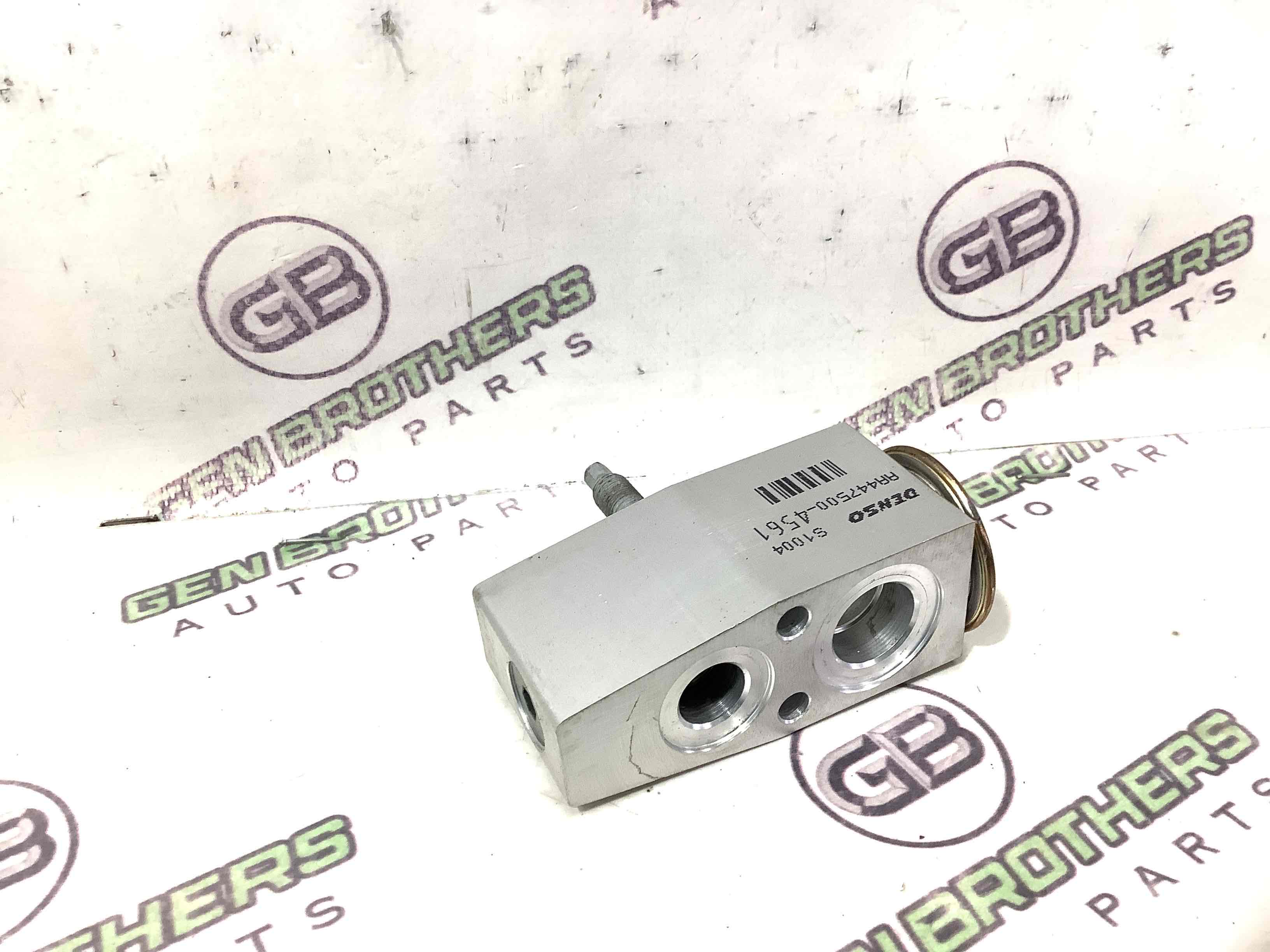 Клапан кондиціонера