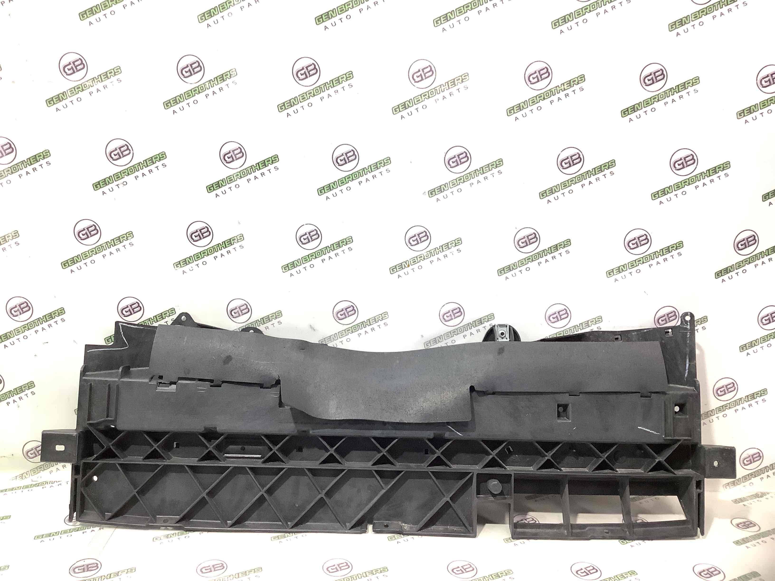 Дефлектор обдува радіатора