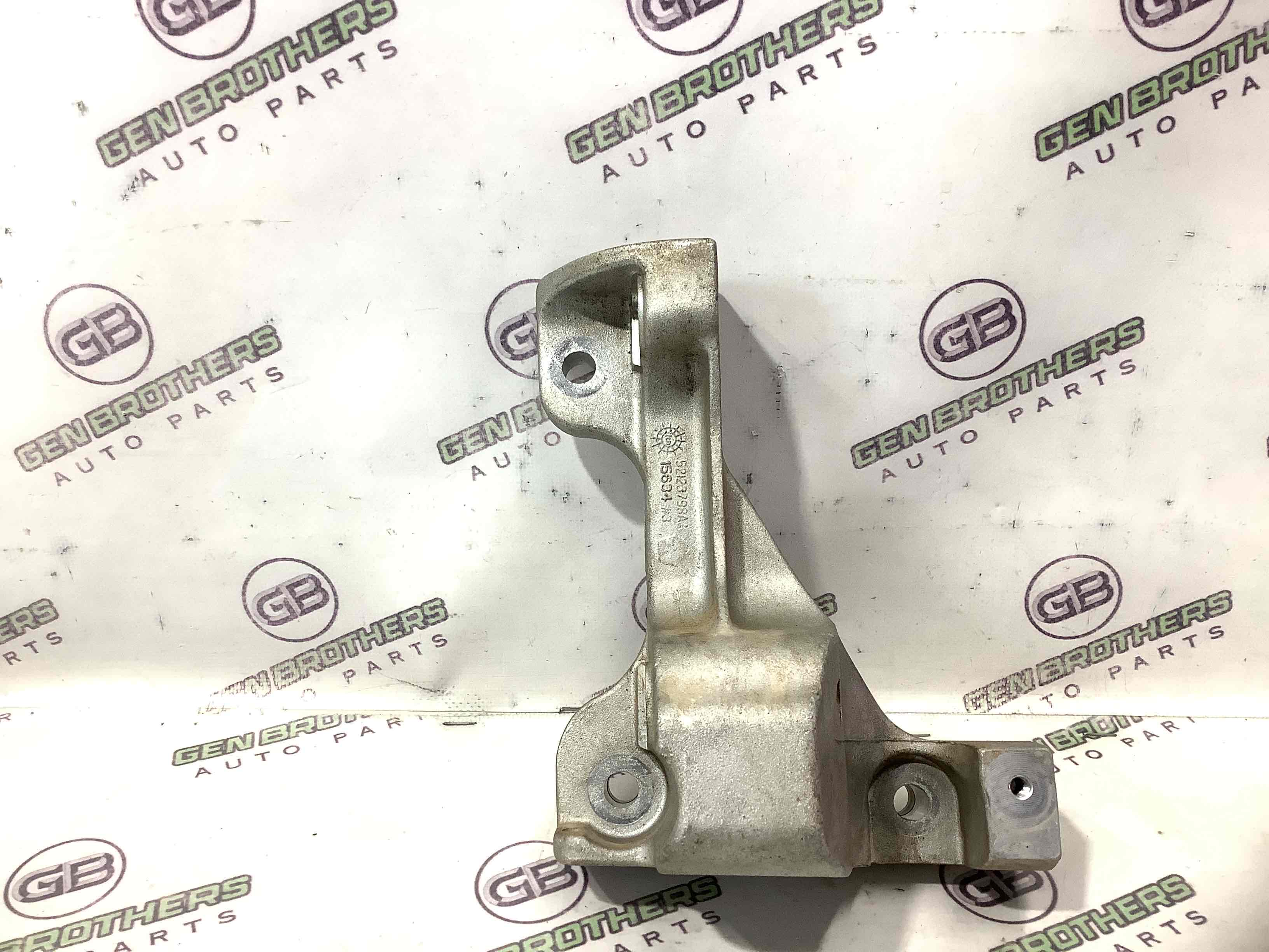 Кріплення, кронштейн