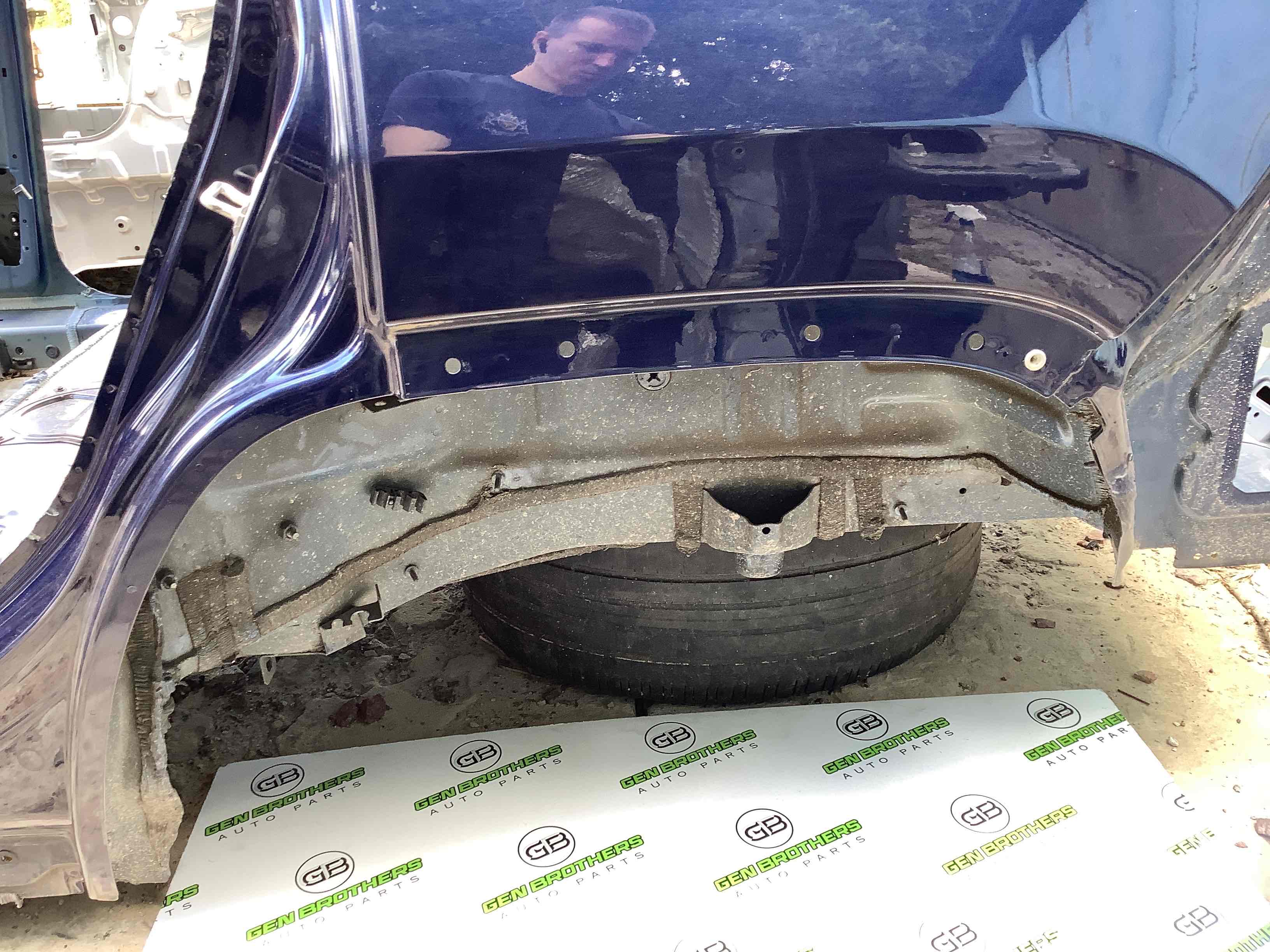 Чверть задня ліва