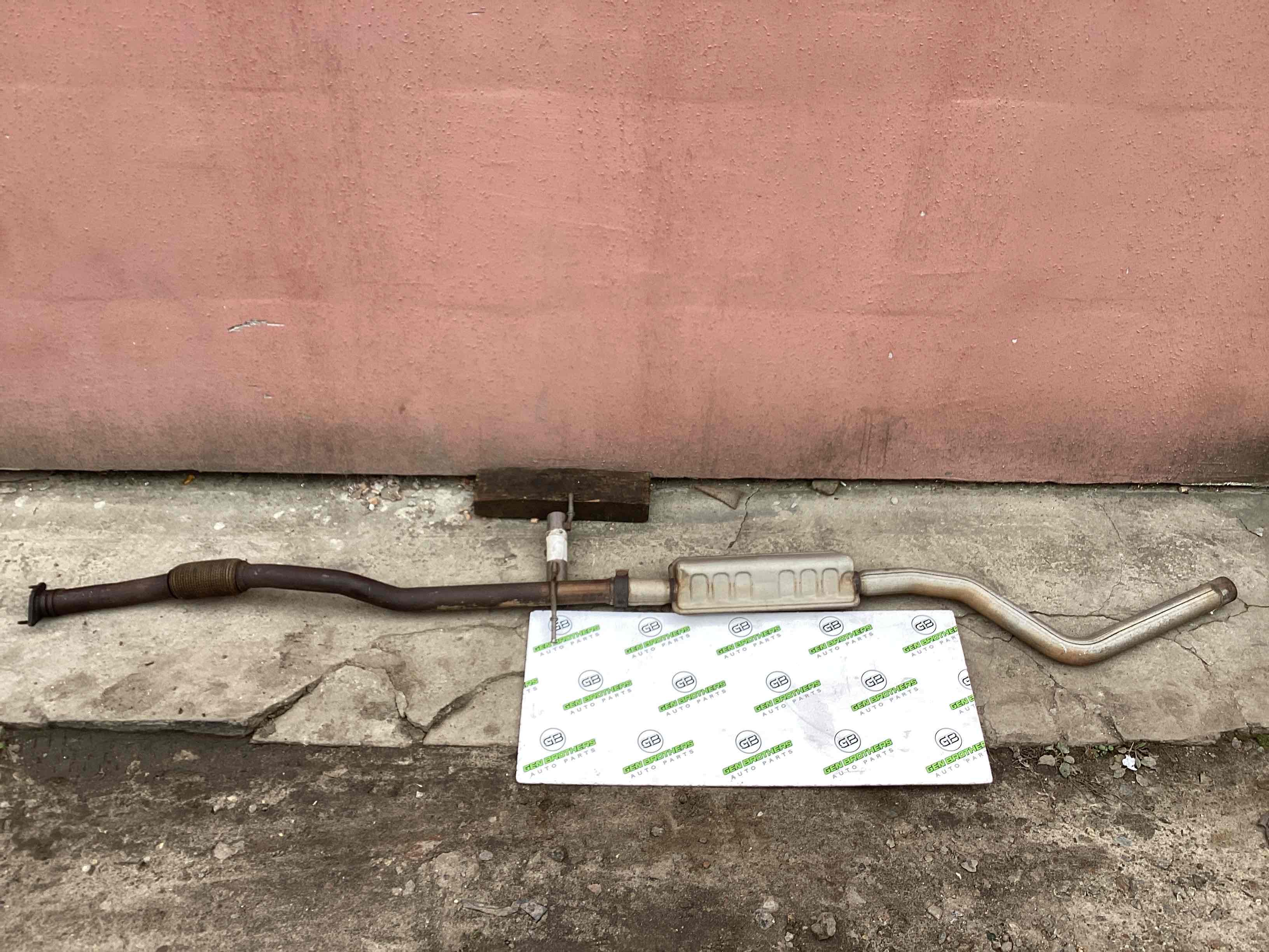 Приймальна труба глушника