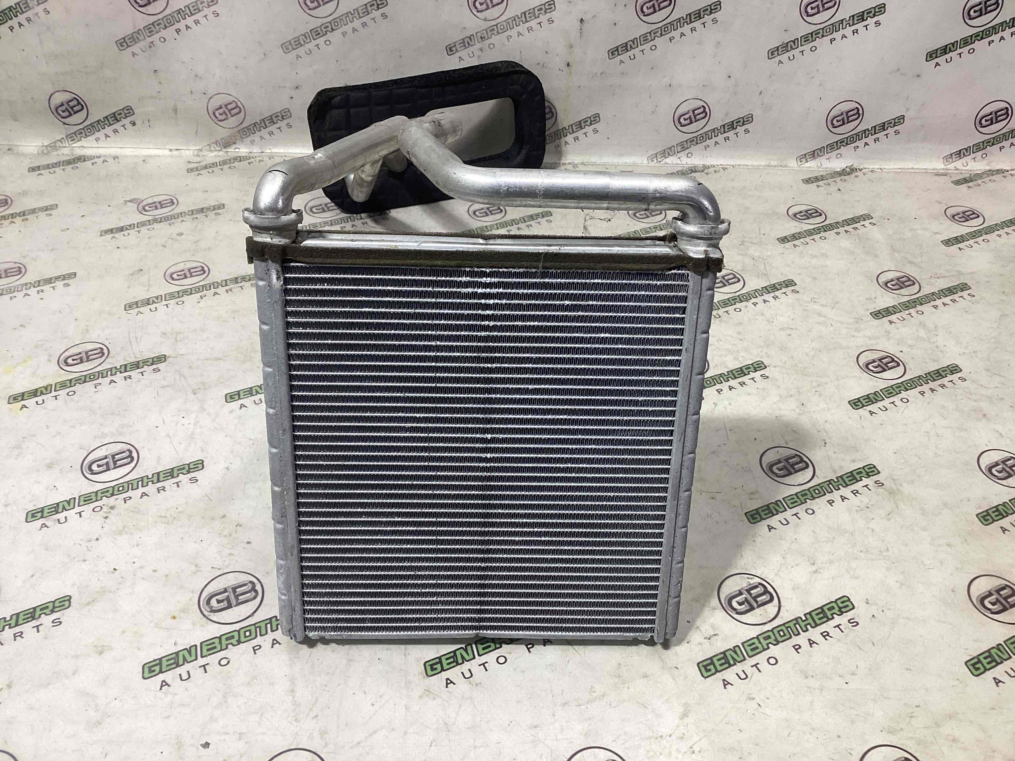 Радіатор обігрівача пічки