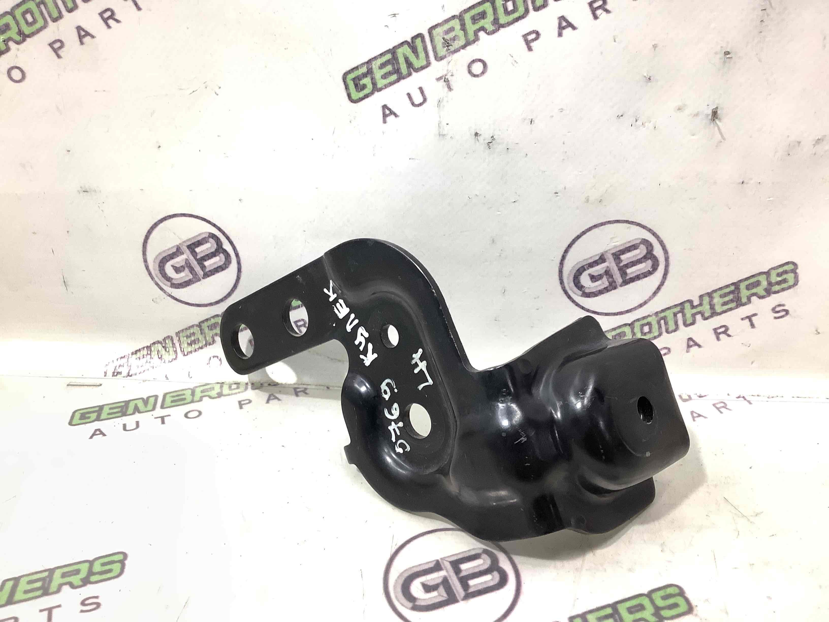 Кріплення, кронштейн