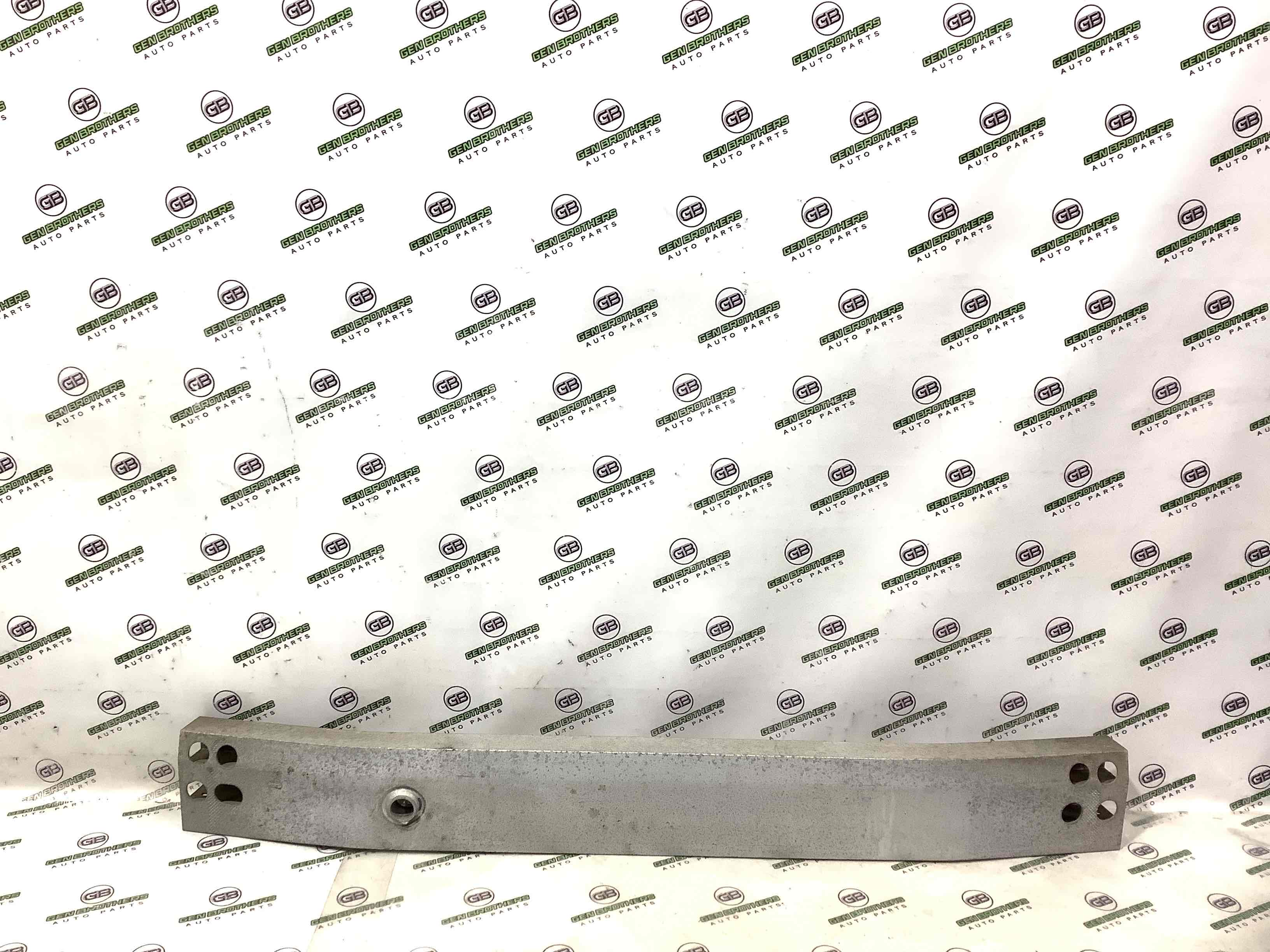 Підсилювач бампера заднього