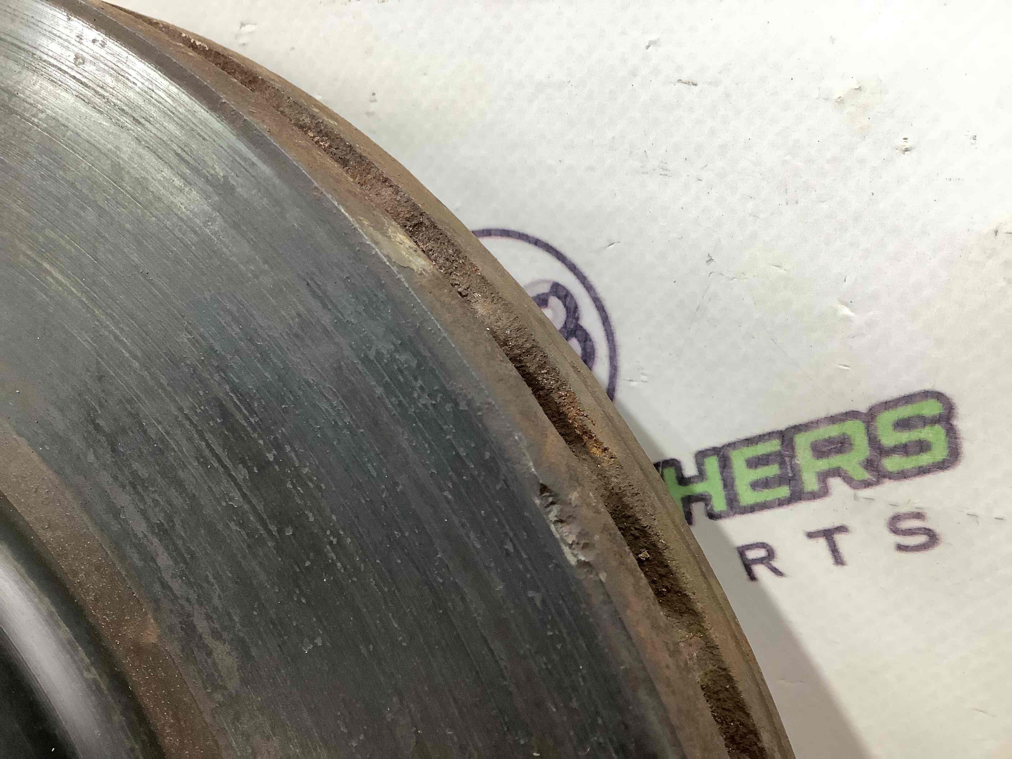 Гальмівний диск передній