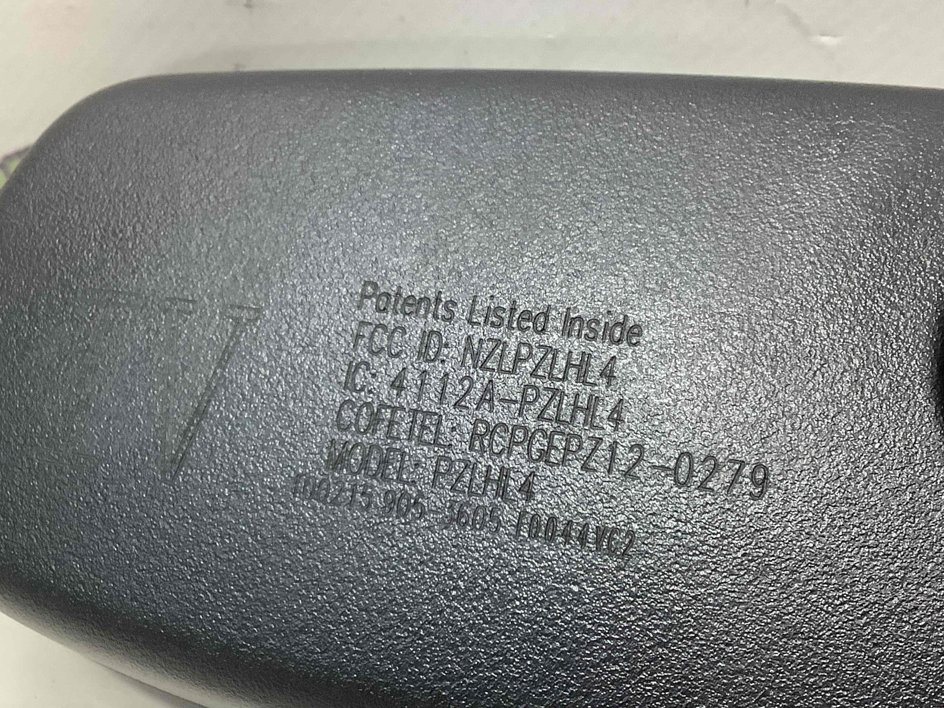 Дзеркало салону, корпус, кріплення, накладка