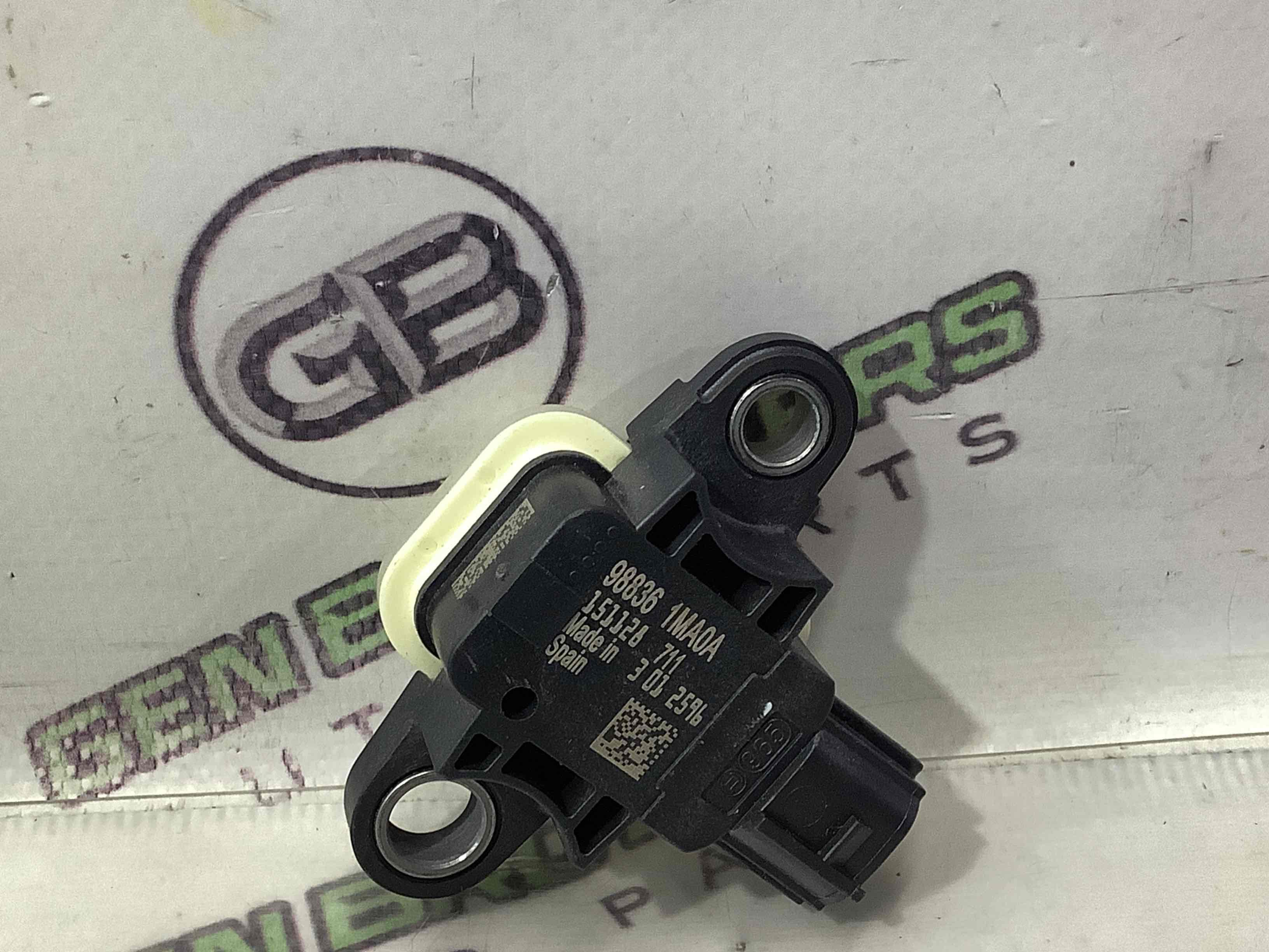 Датчик удару Airbag бічний