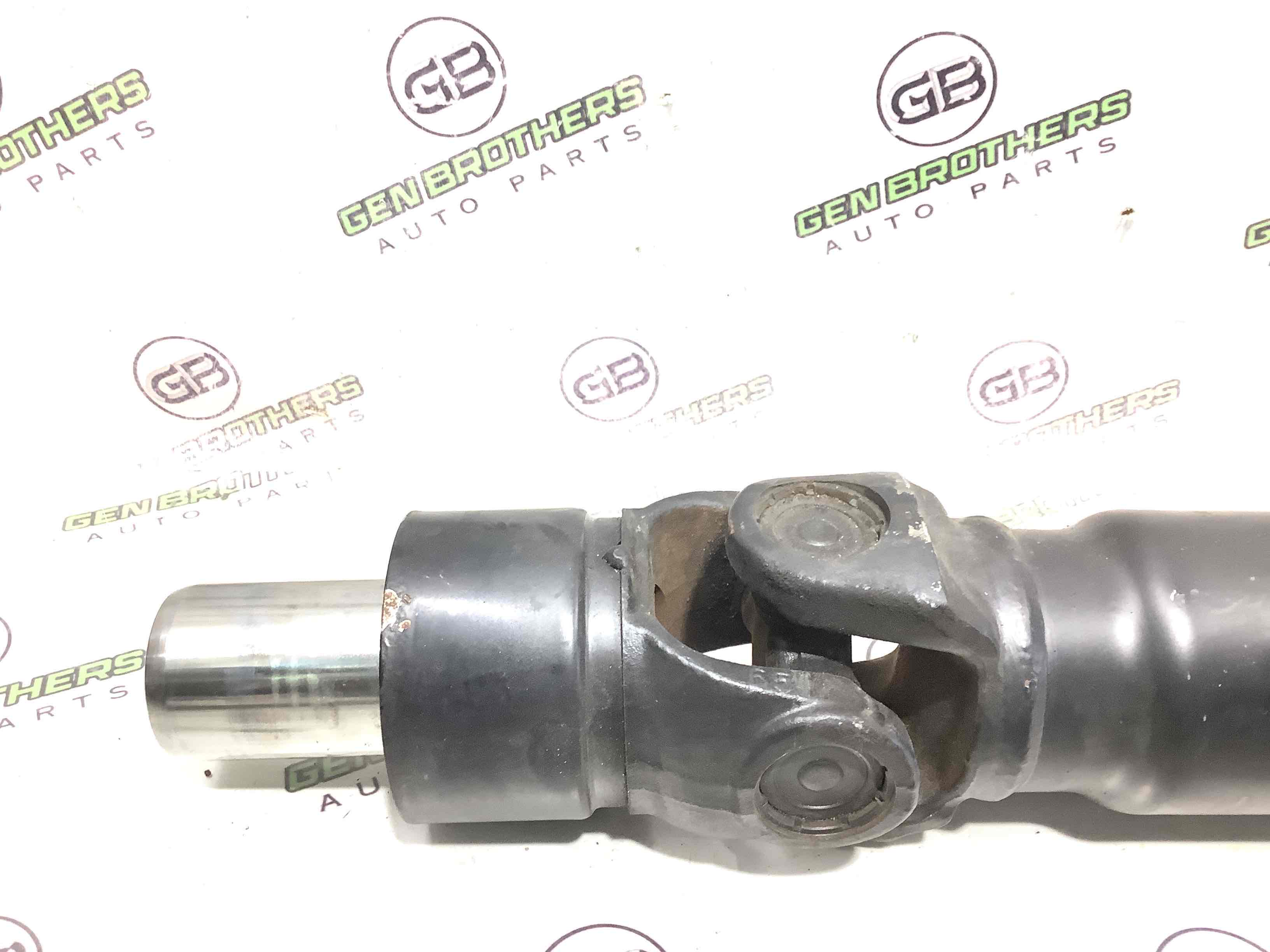 Карданний вал