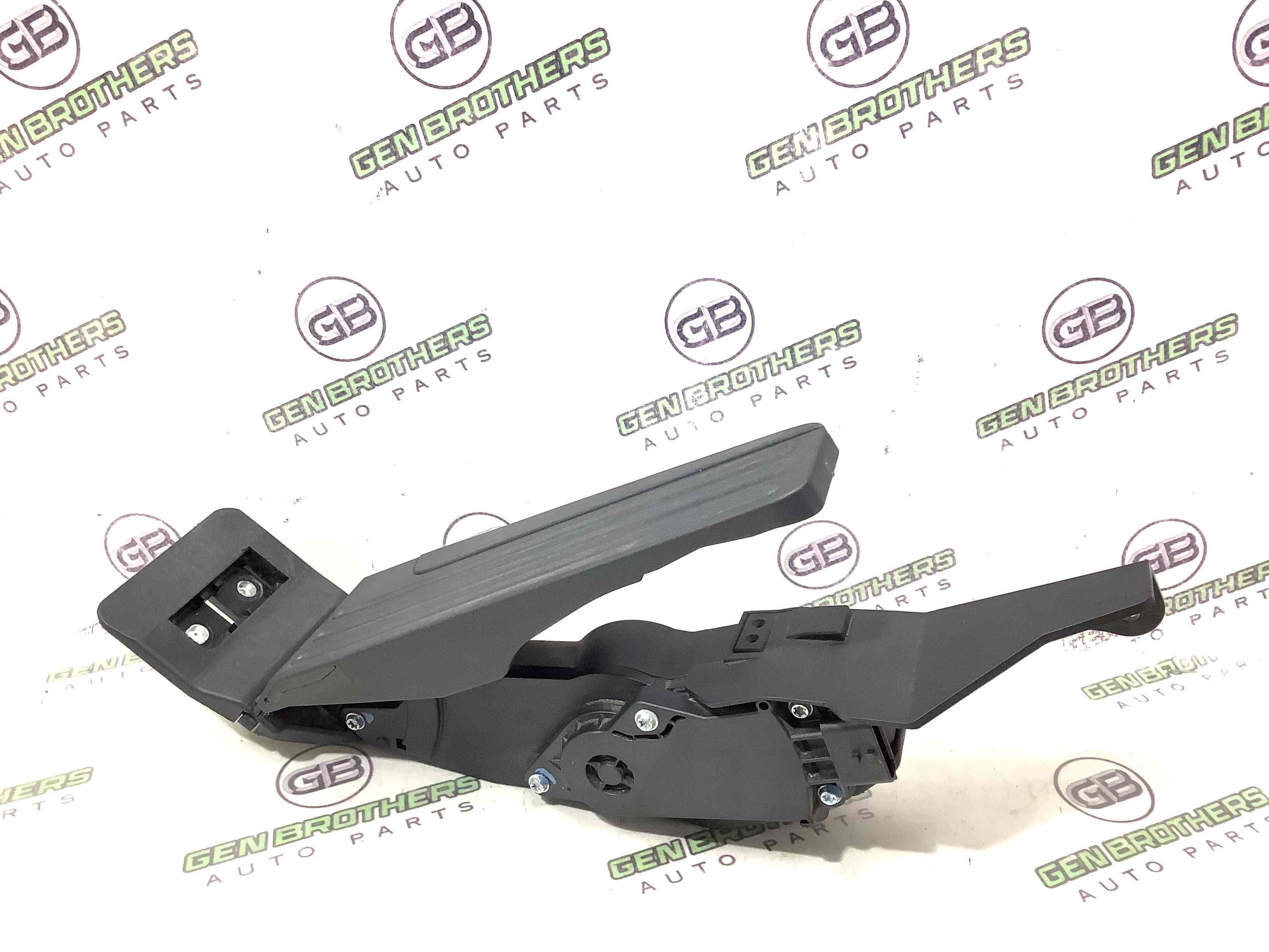 Педаль газу