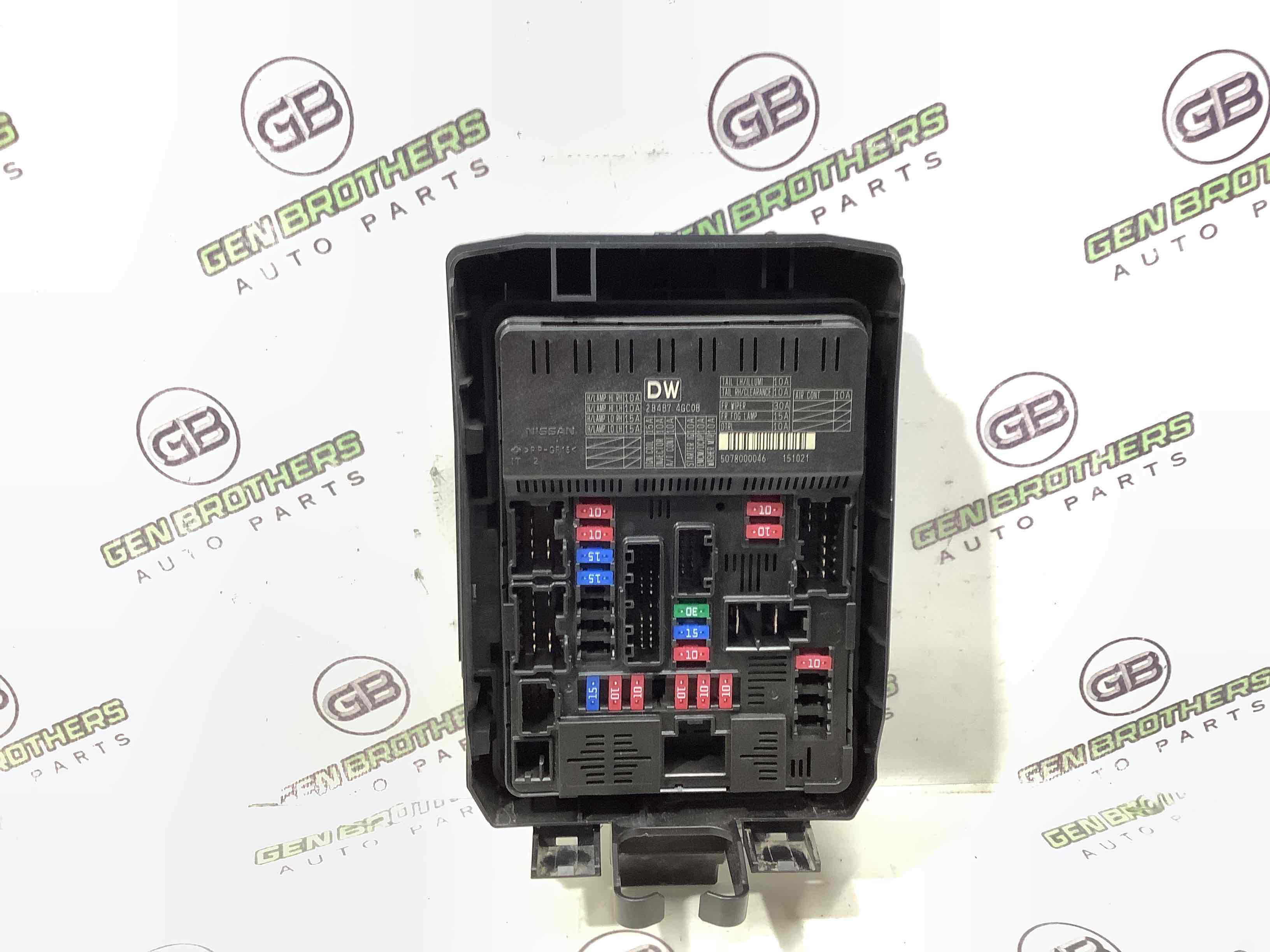 Блок запобіжників (блок реле)