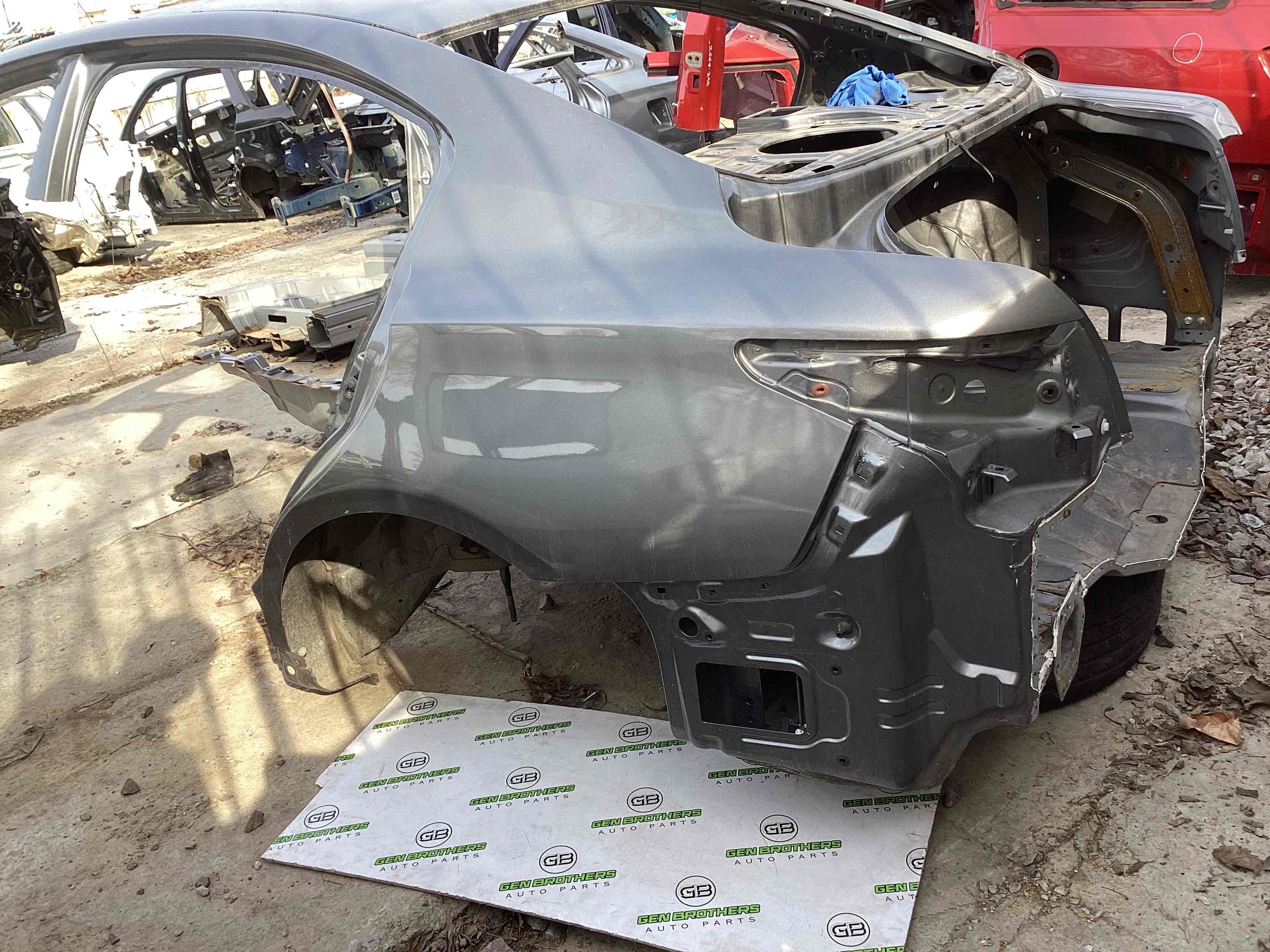 Чверть задня ліва