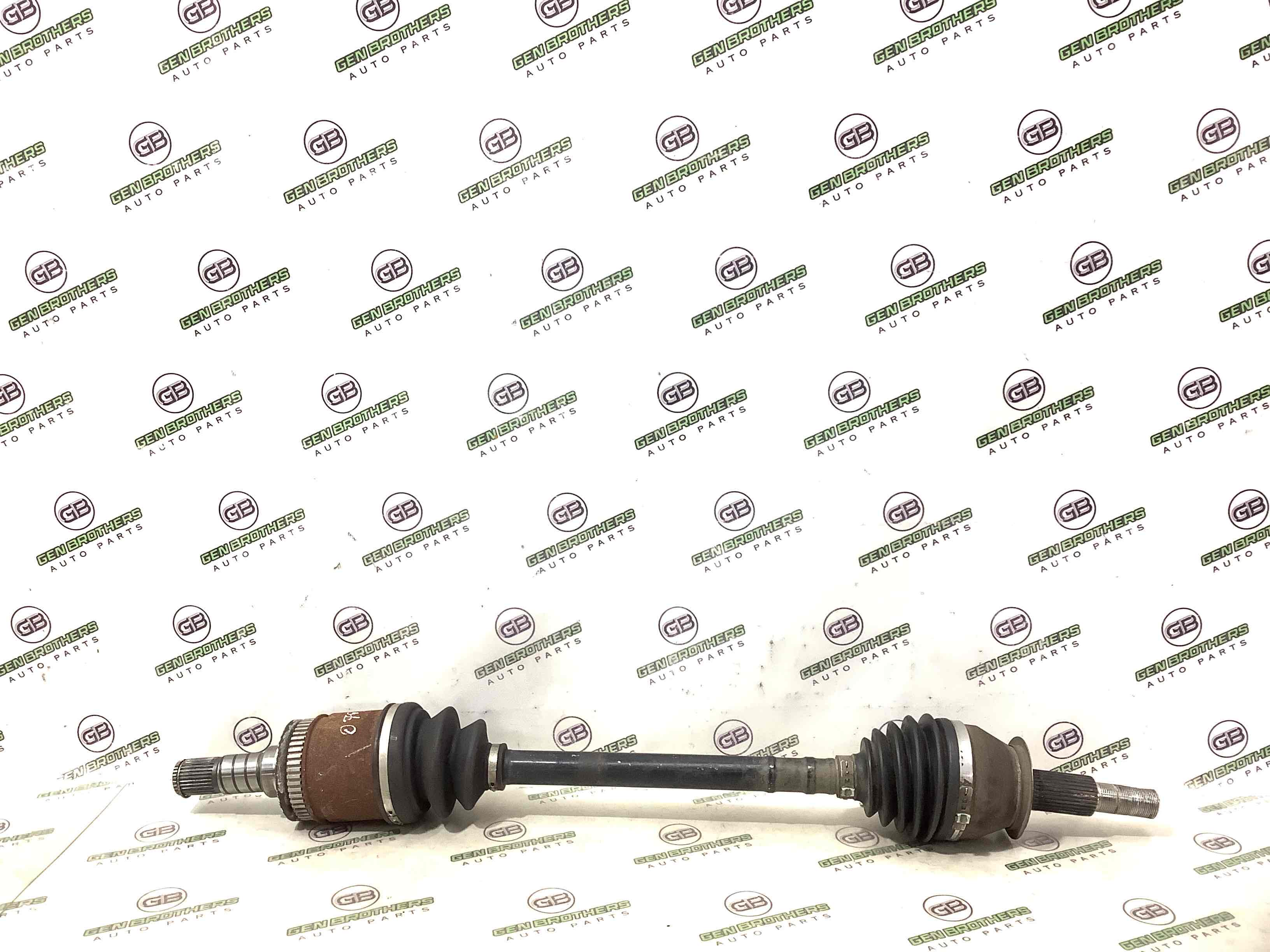 Напіввісь задня ліва