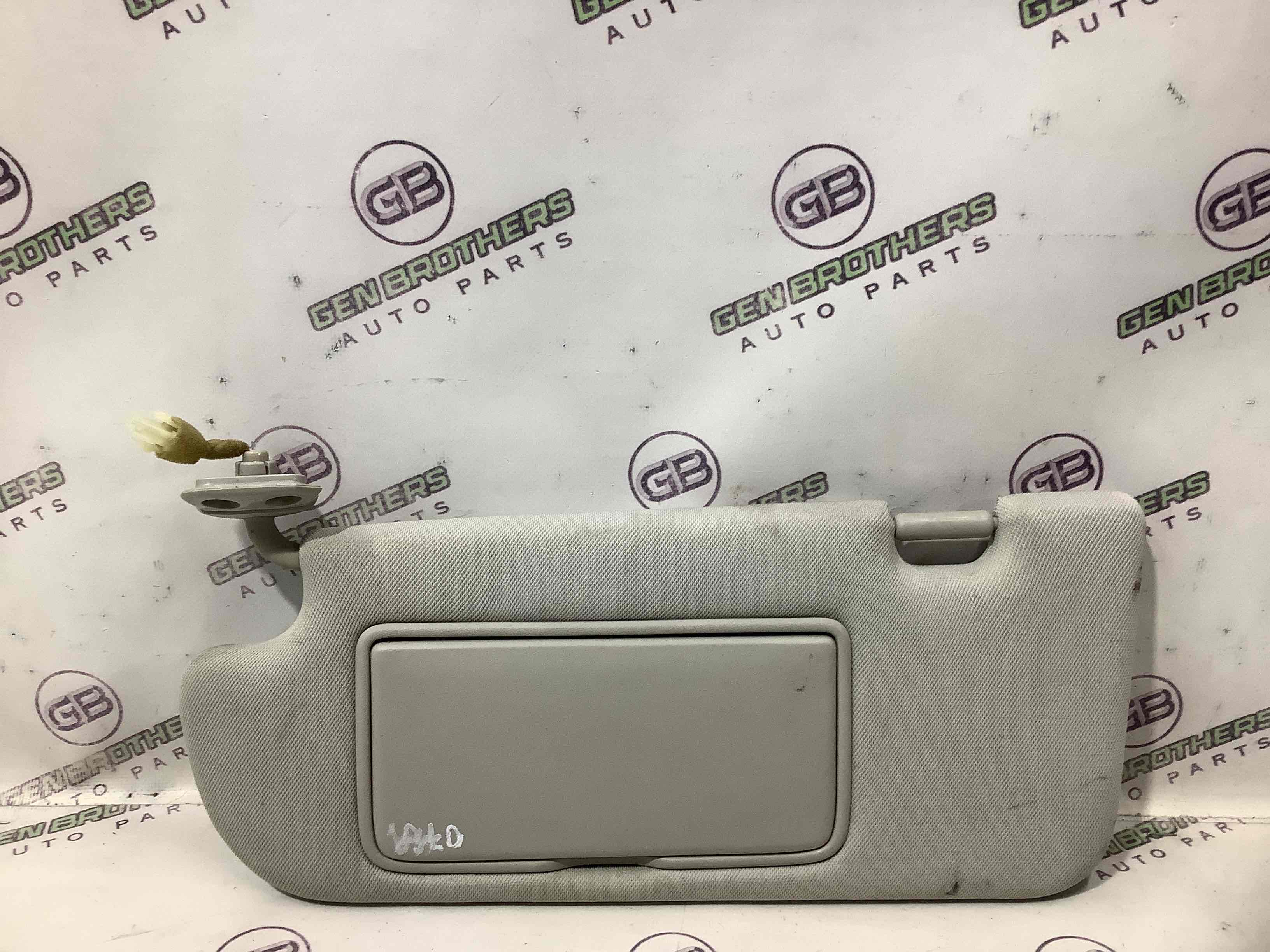 Козирок сонцезахисний