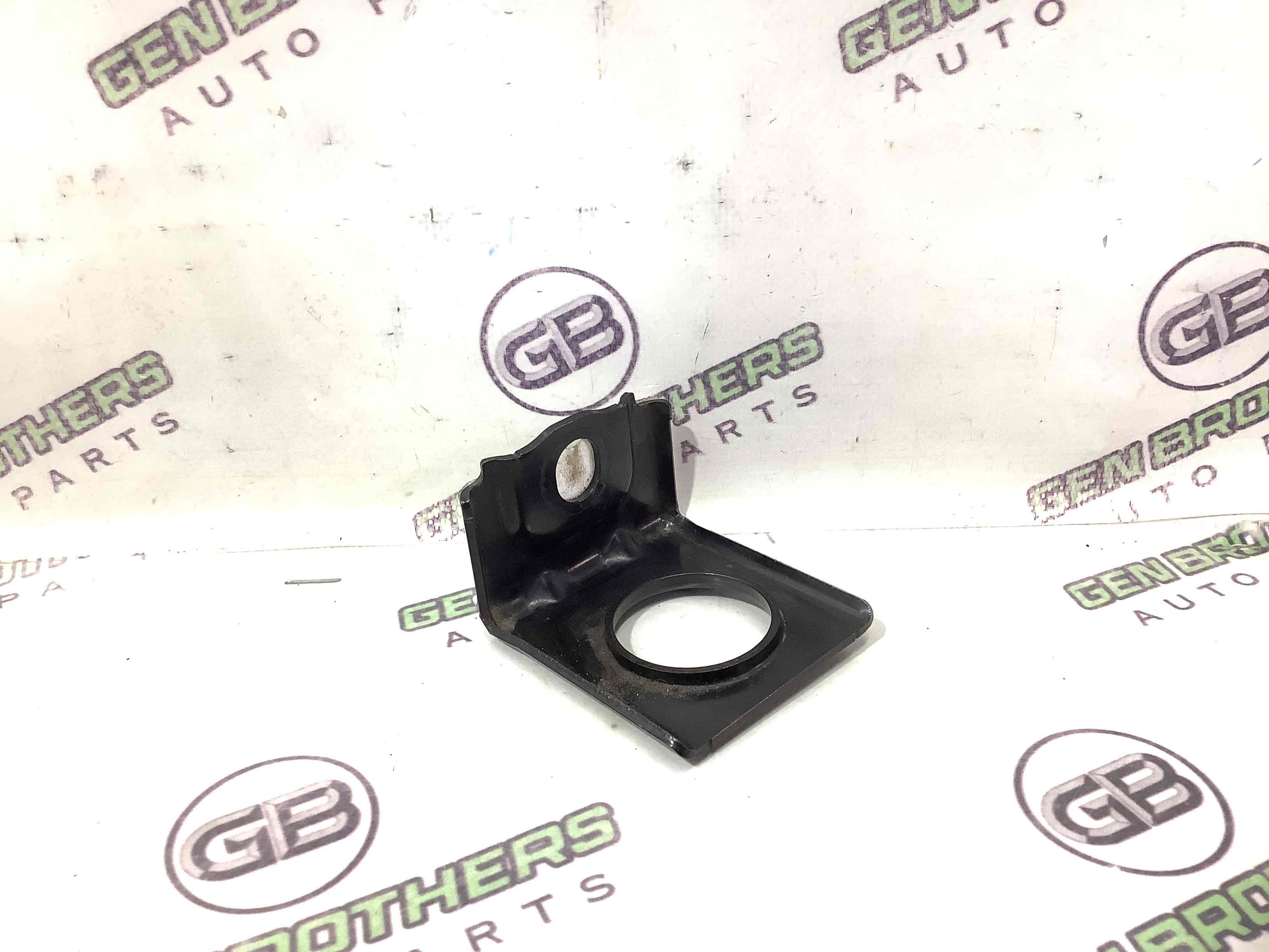 Опора радіатора, кріплення, кронштейн, ущільнювач радіатора