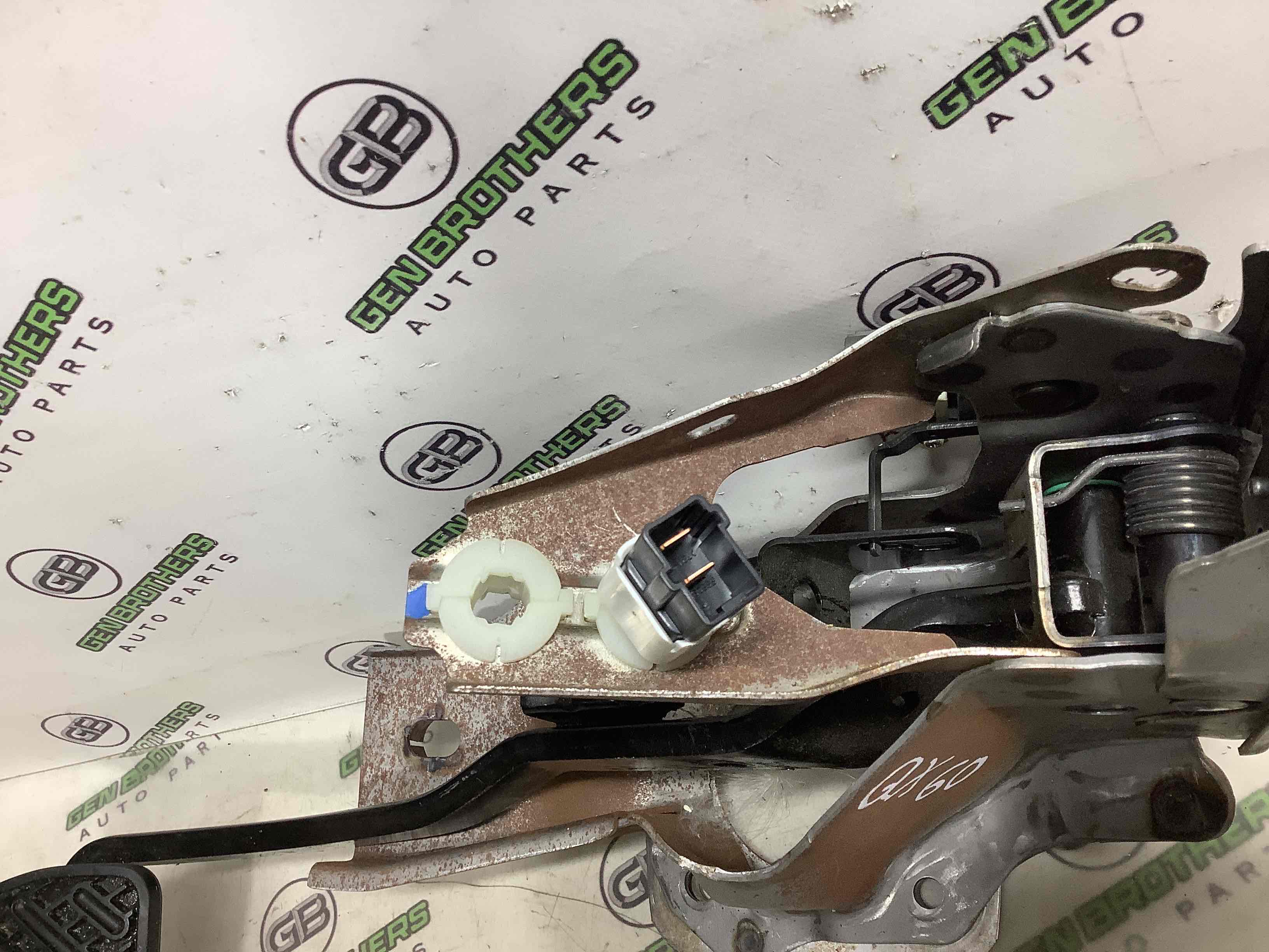 Педаль гальма