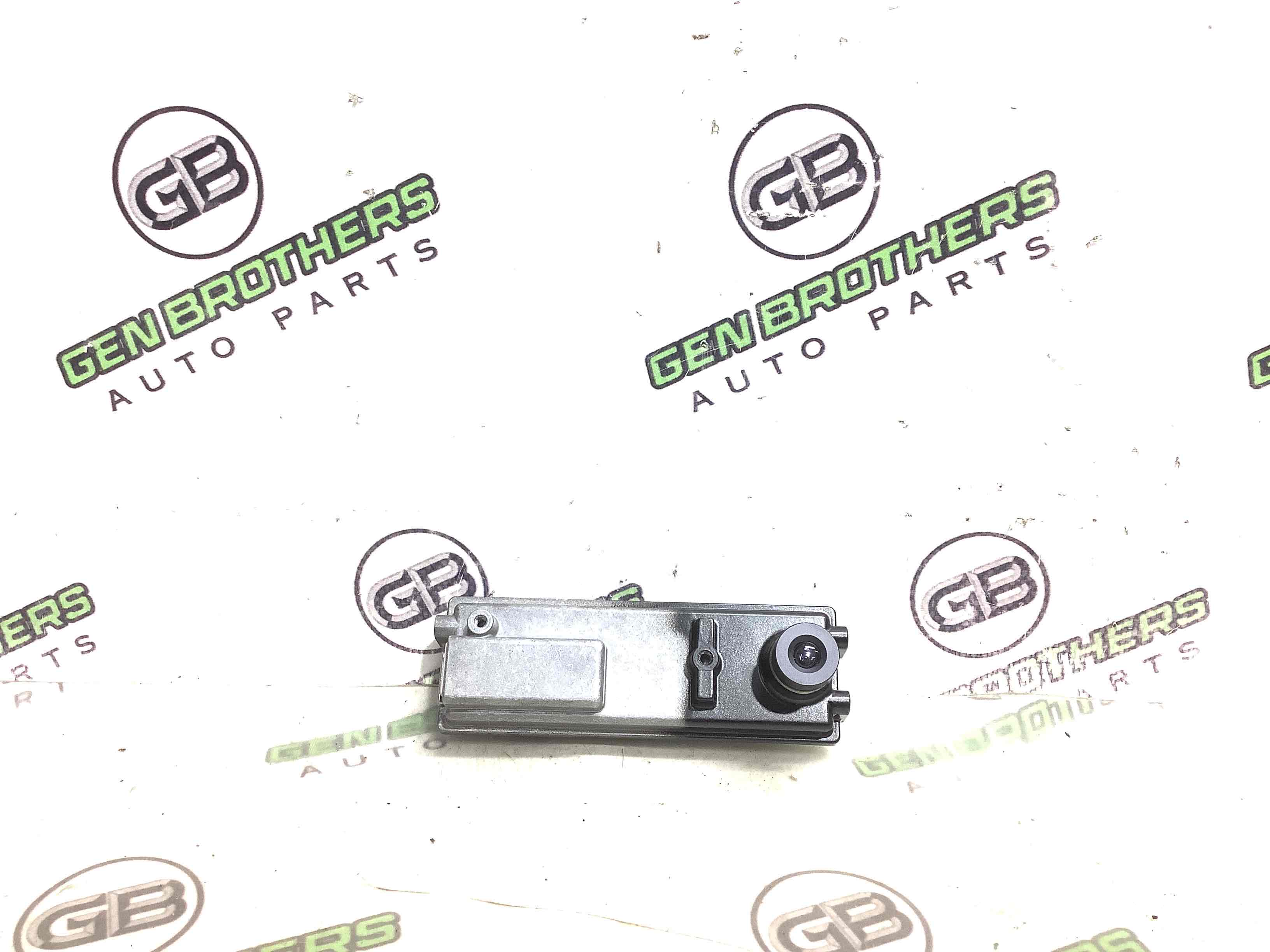 Камера, кріплення камери, корпус