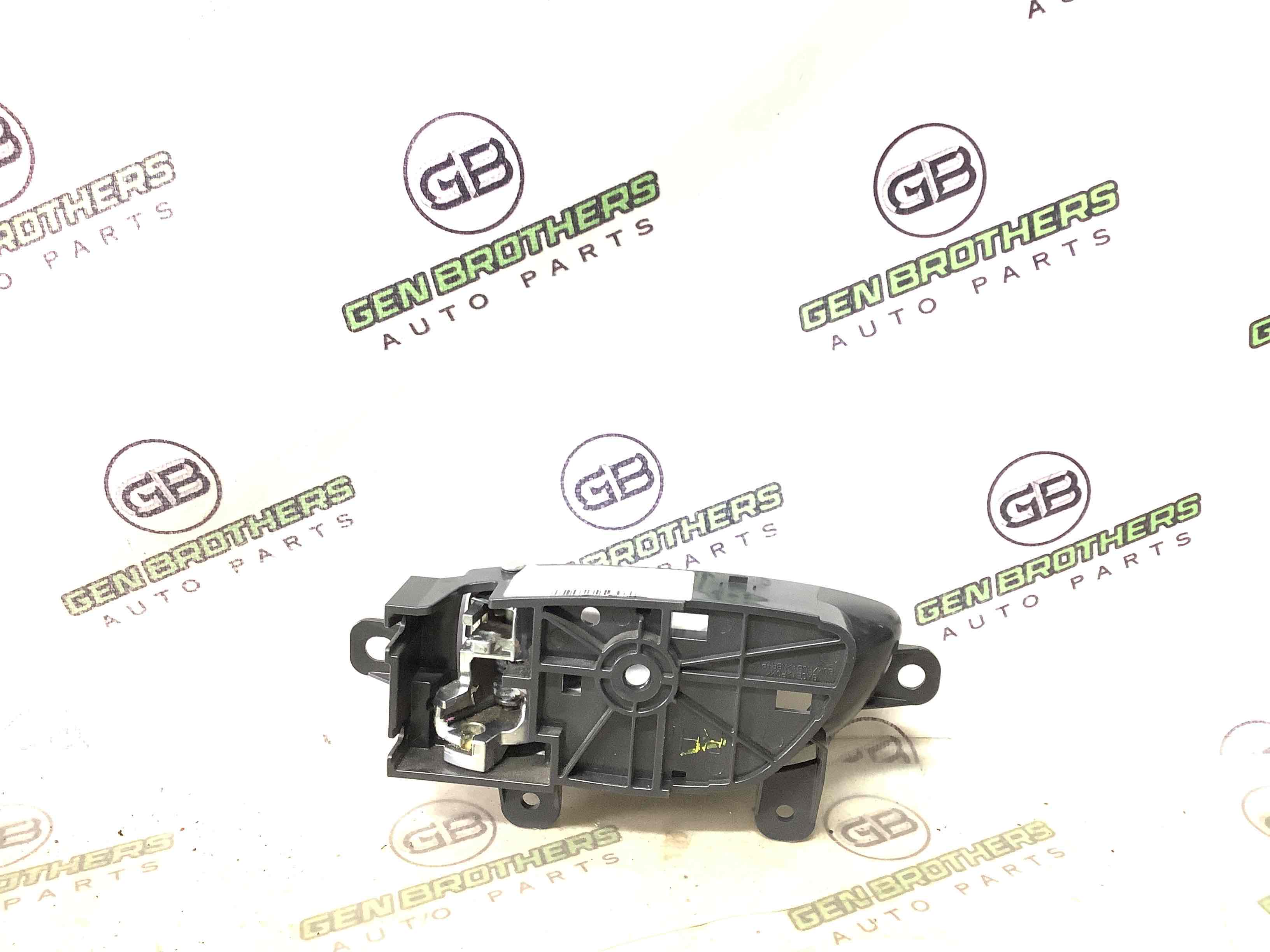 Ручка дверей салону внутрішня, поручень