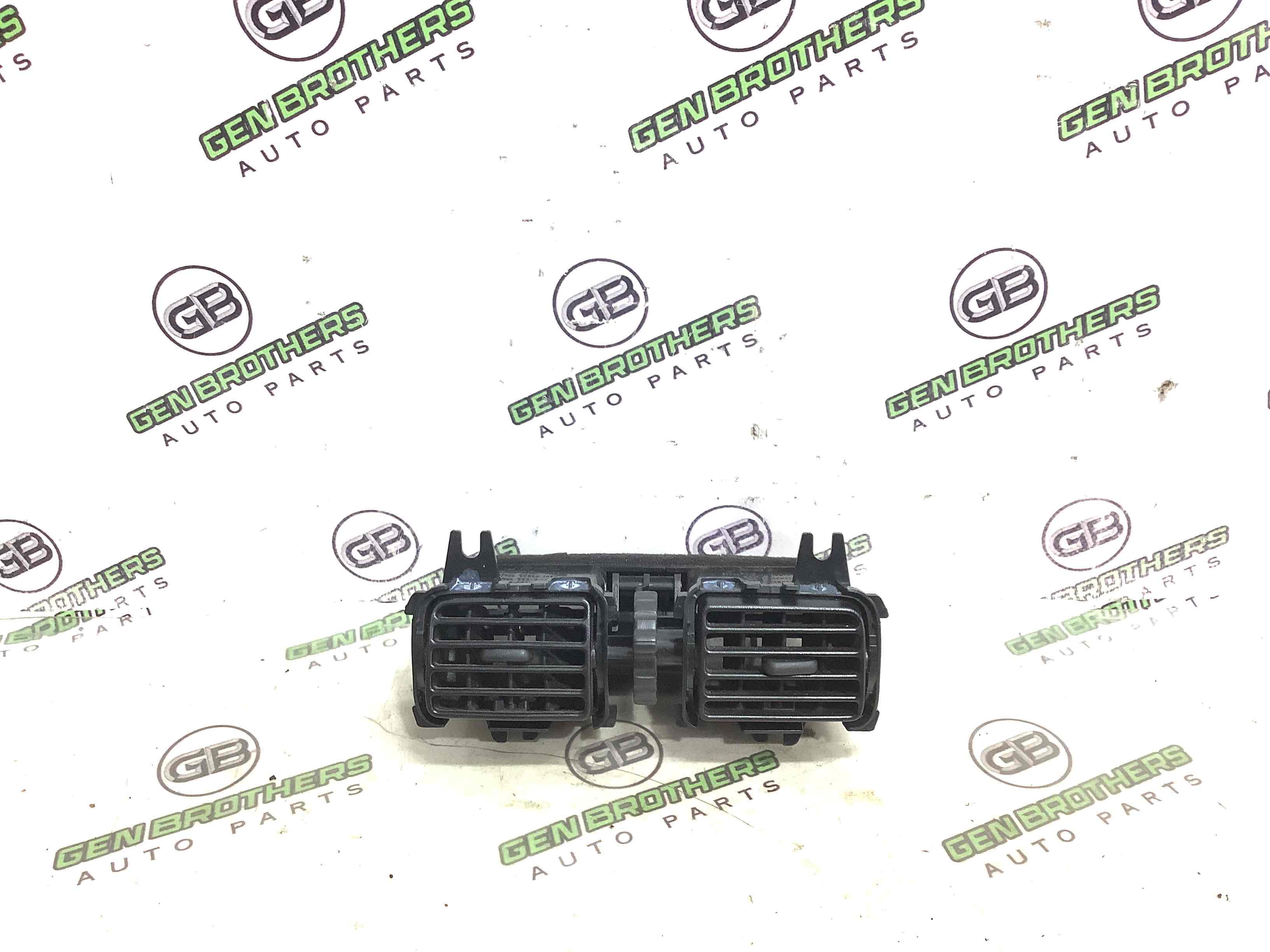 Дефлектор обдування салону