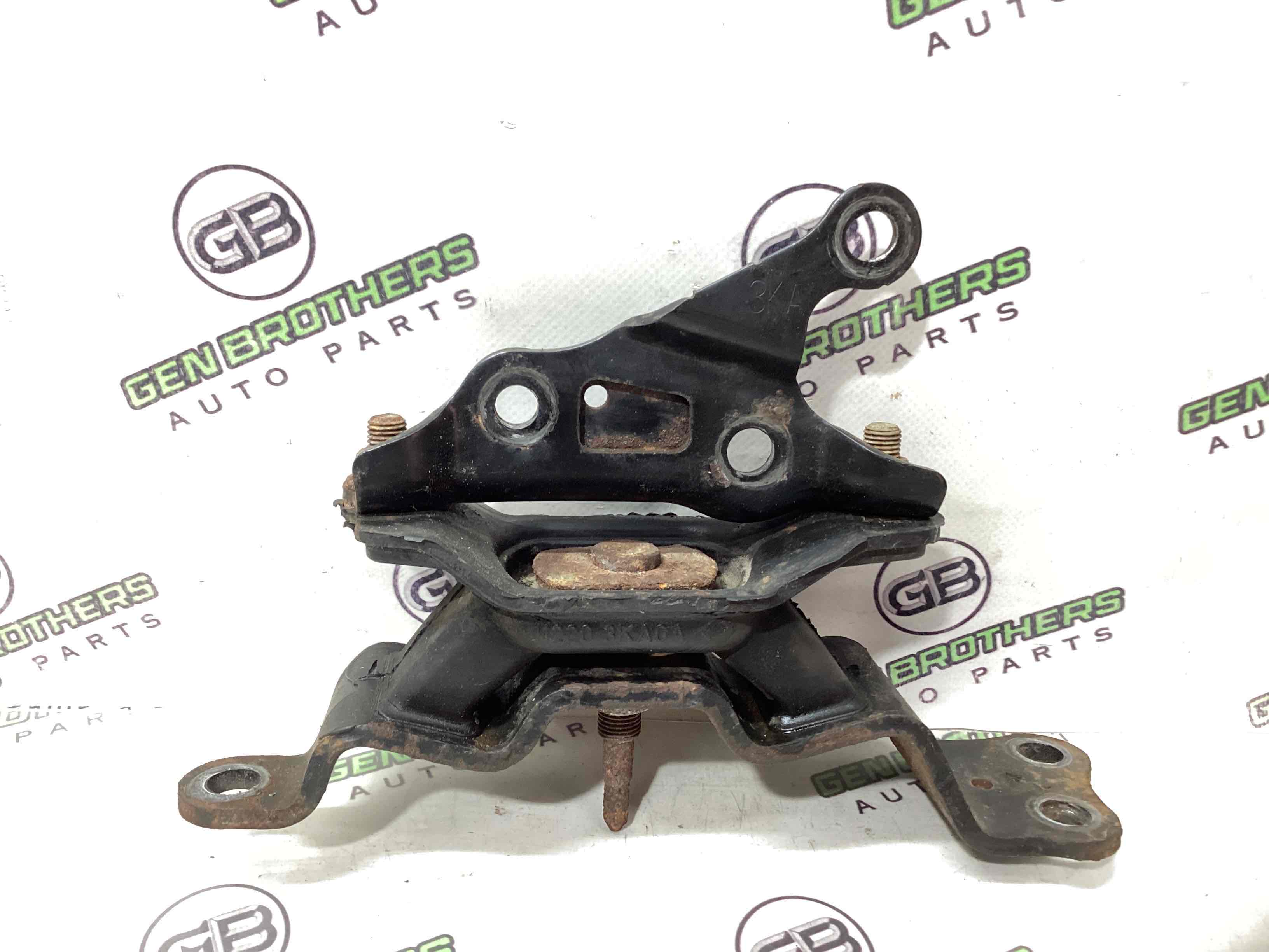 Подушка кріплення двигуна